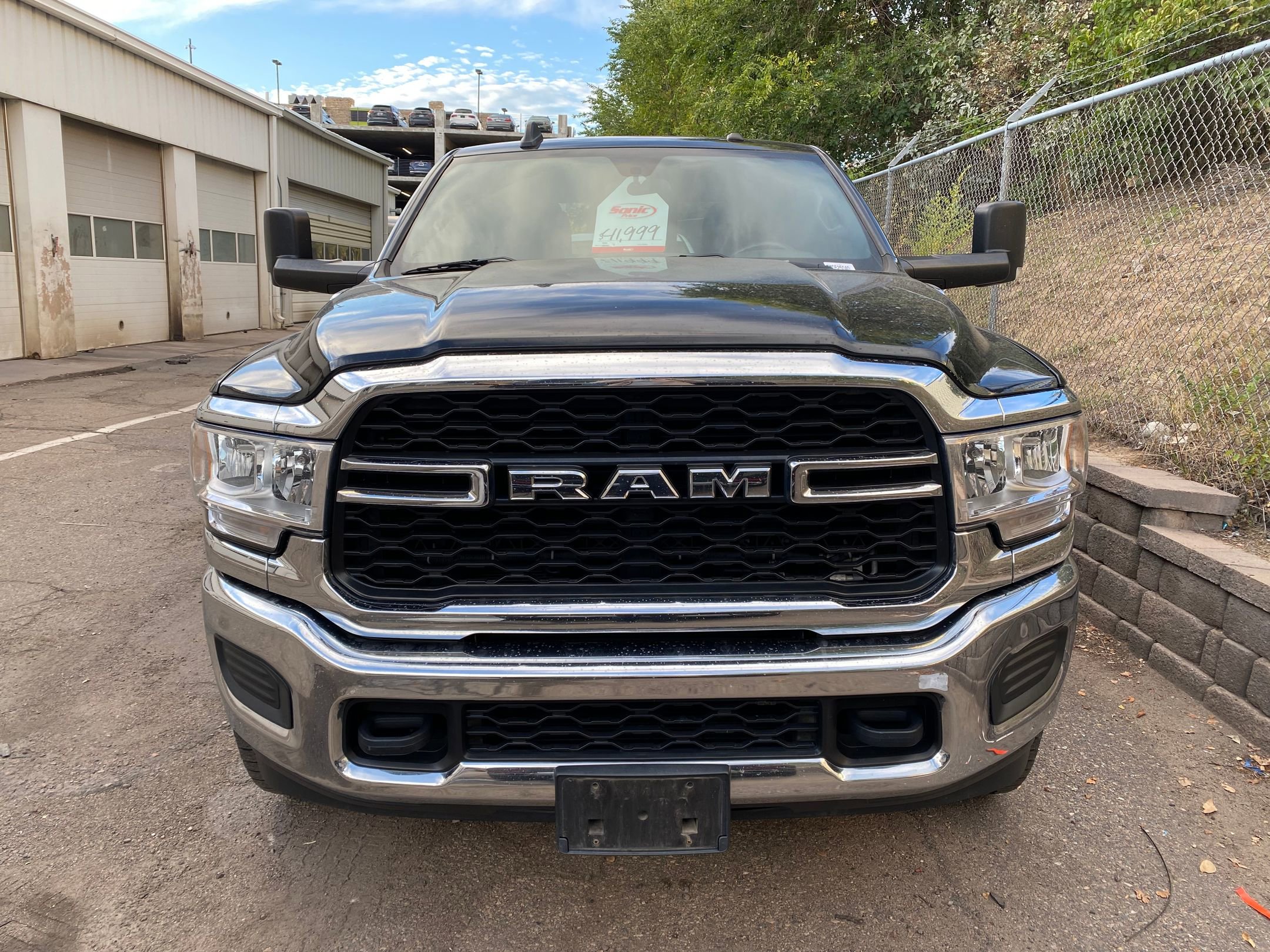 2021 Ram 2500 Tradesman photo 3