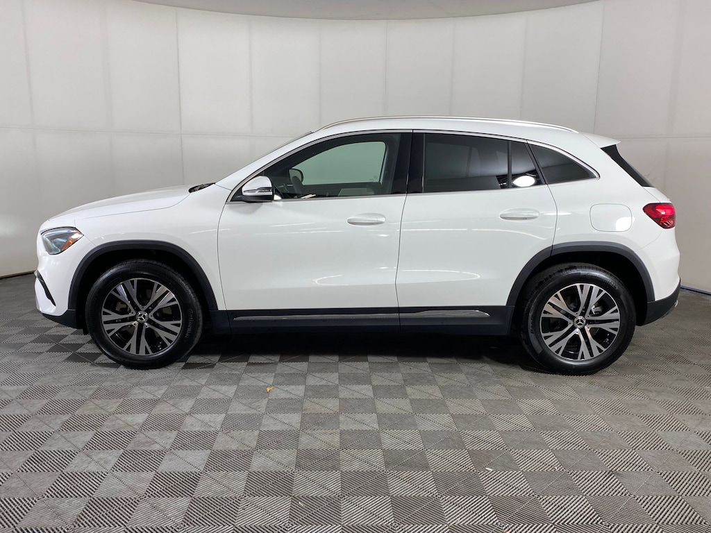 New 2025 Mercedes-Benz GLA 250 4MATIC SUV
