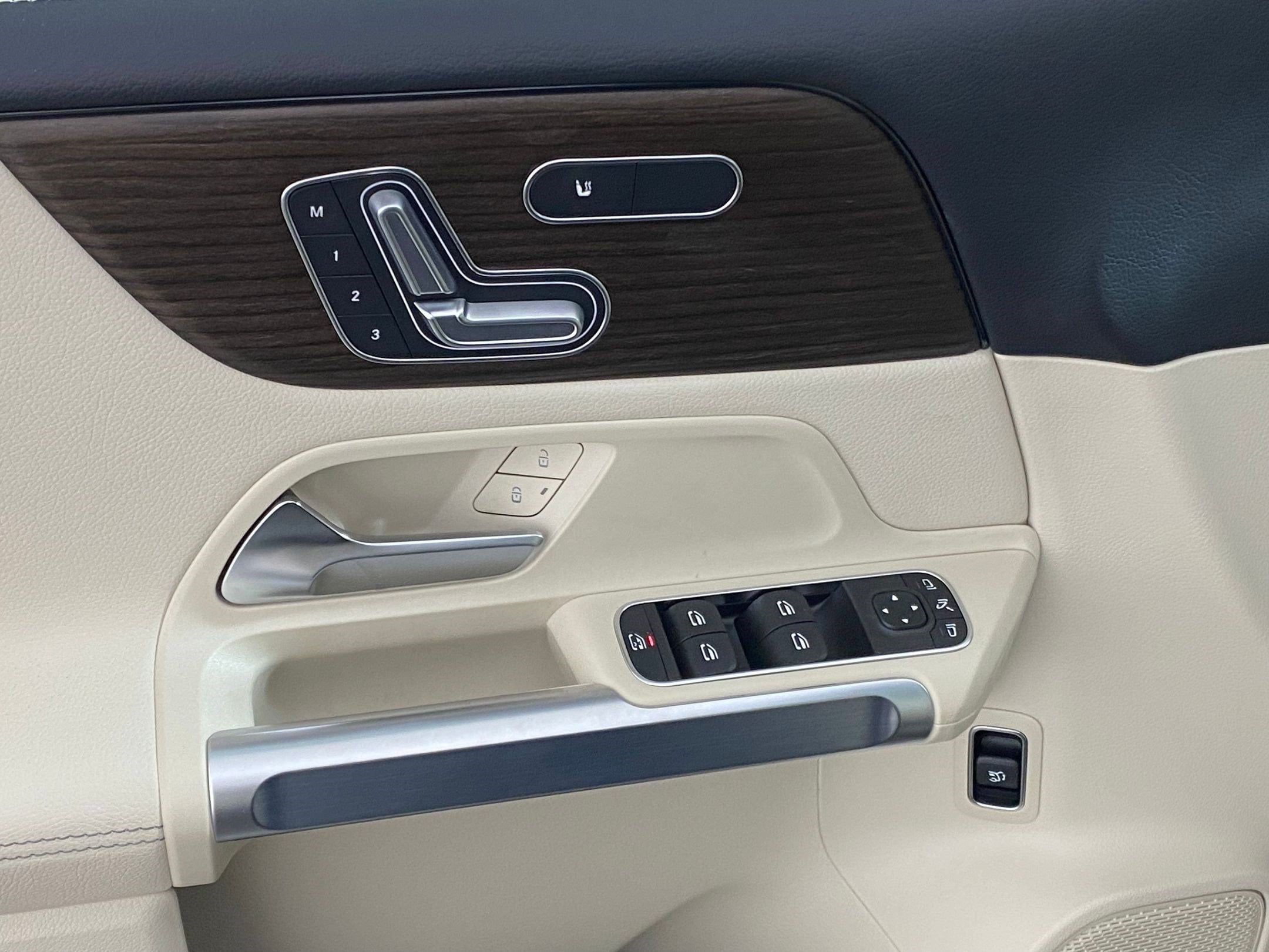 2026 Mercedes-Benz GLB GLB 250 - Photo 23