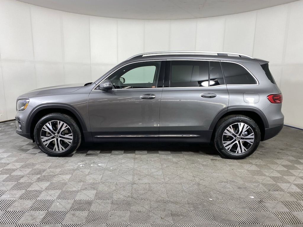 New 2025 Mercedes-Benz GLB 250 4MATIC SUV