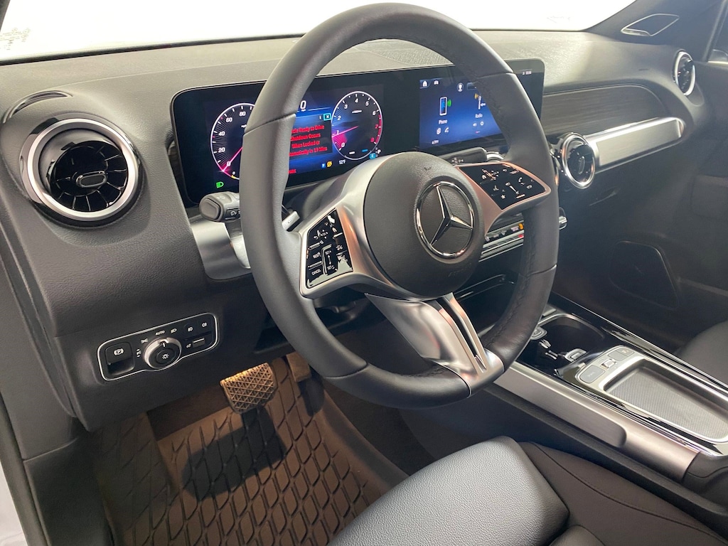 New 2026 Mercedes-Benz GLB 250 4MATIC SUV