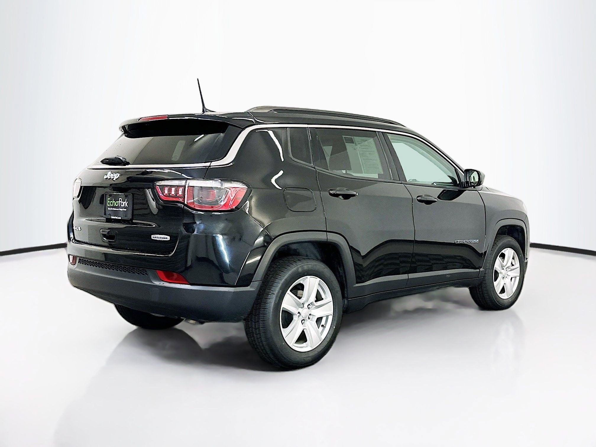 Compass Latitude Sport Utility