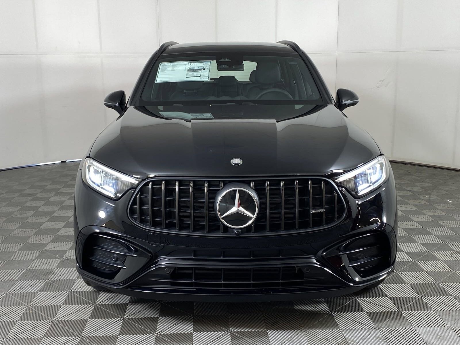 2025 Mercedes Benz GLC AMG 43 photo 2