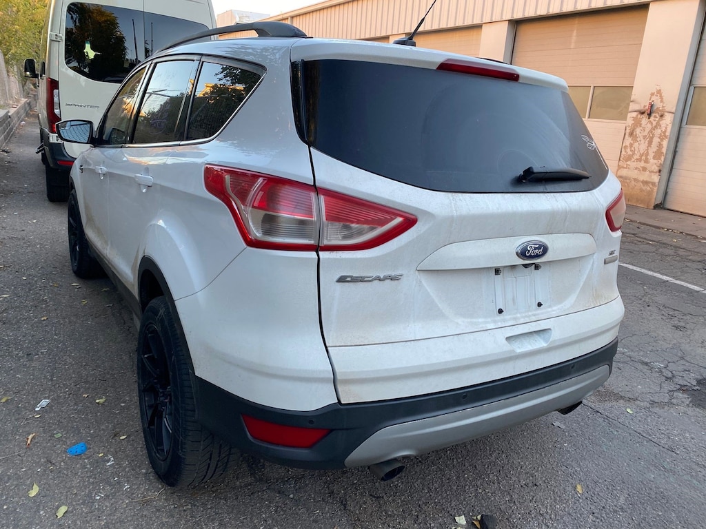 Used 2016 Ford Escape SE SUV