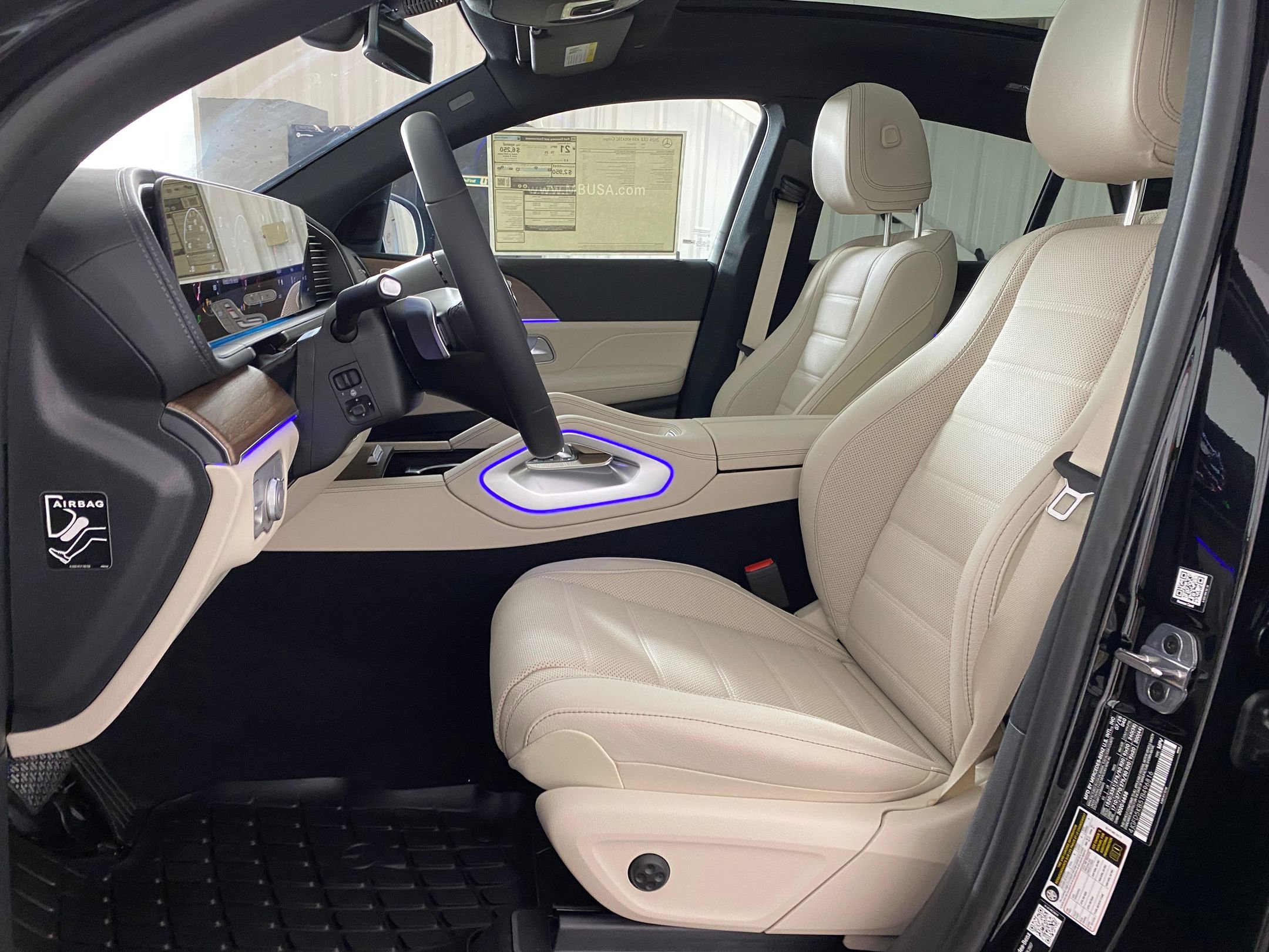 2026 Mercedes Benz GLE 450 4MATIC photo 2