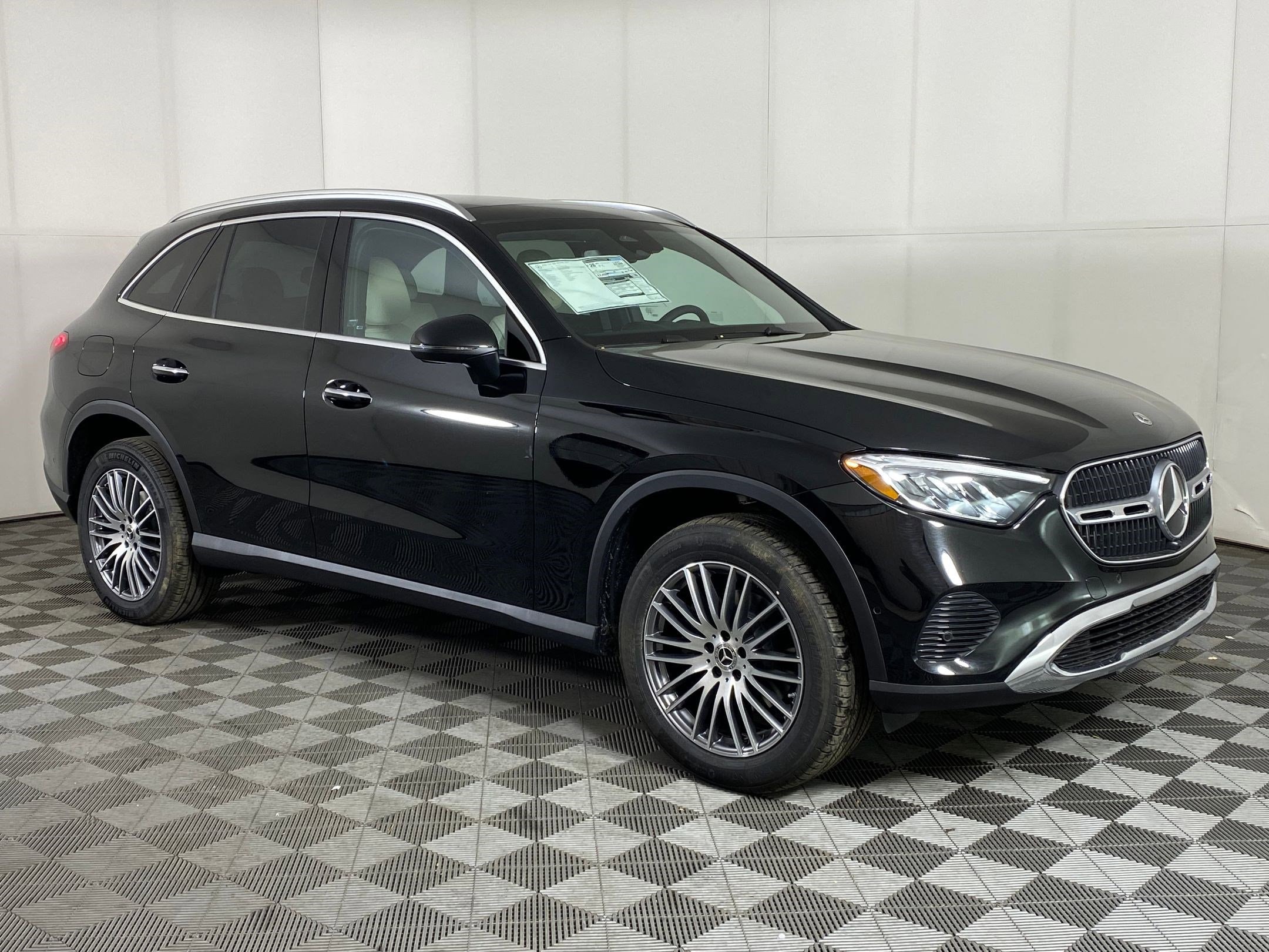 2026 Mercedes-Benz GLC Base - Photo 6