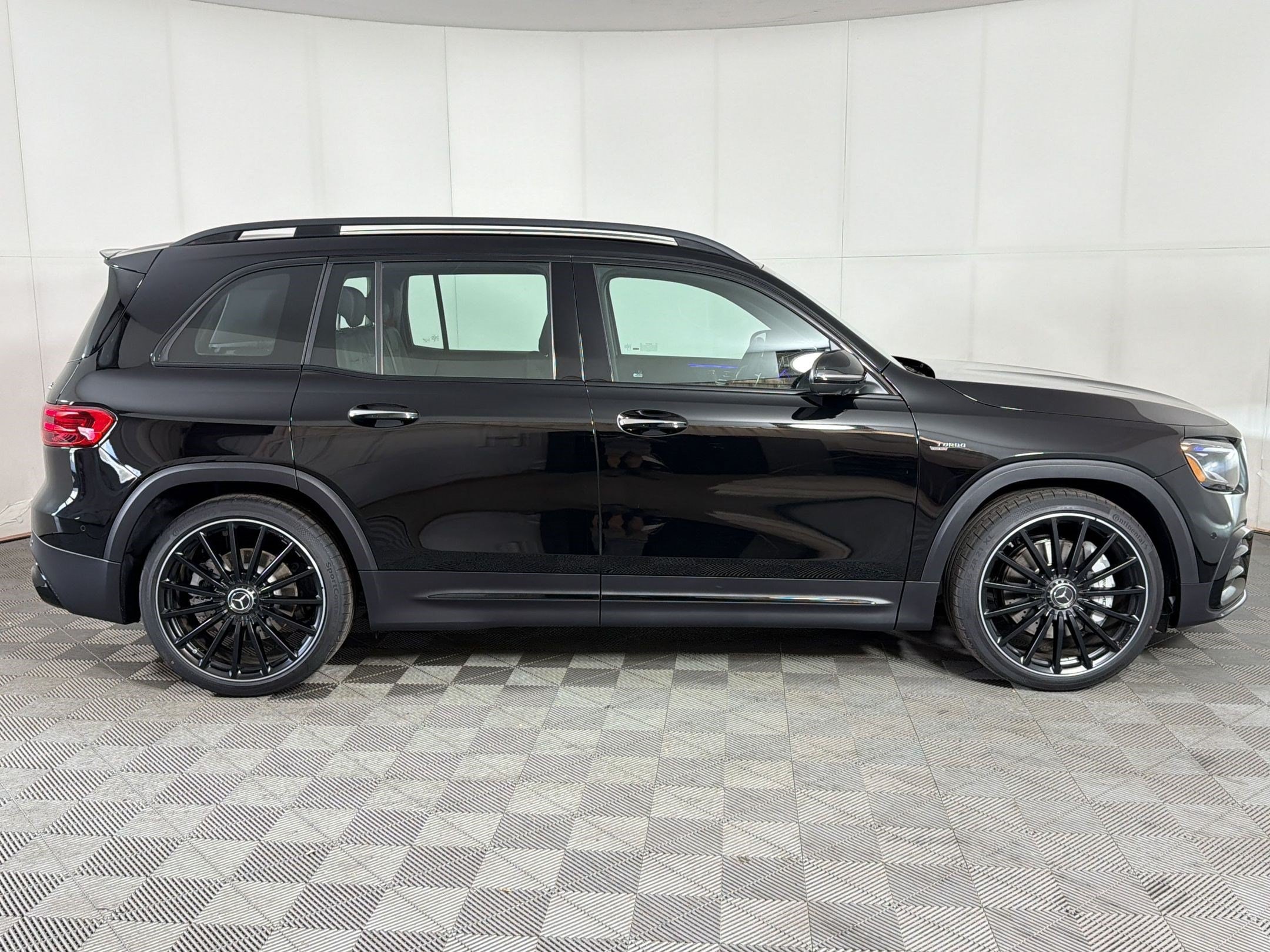 2026 Mercedes-Benz AMG GLB 35 4MATIC SUV