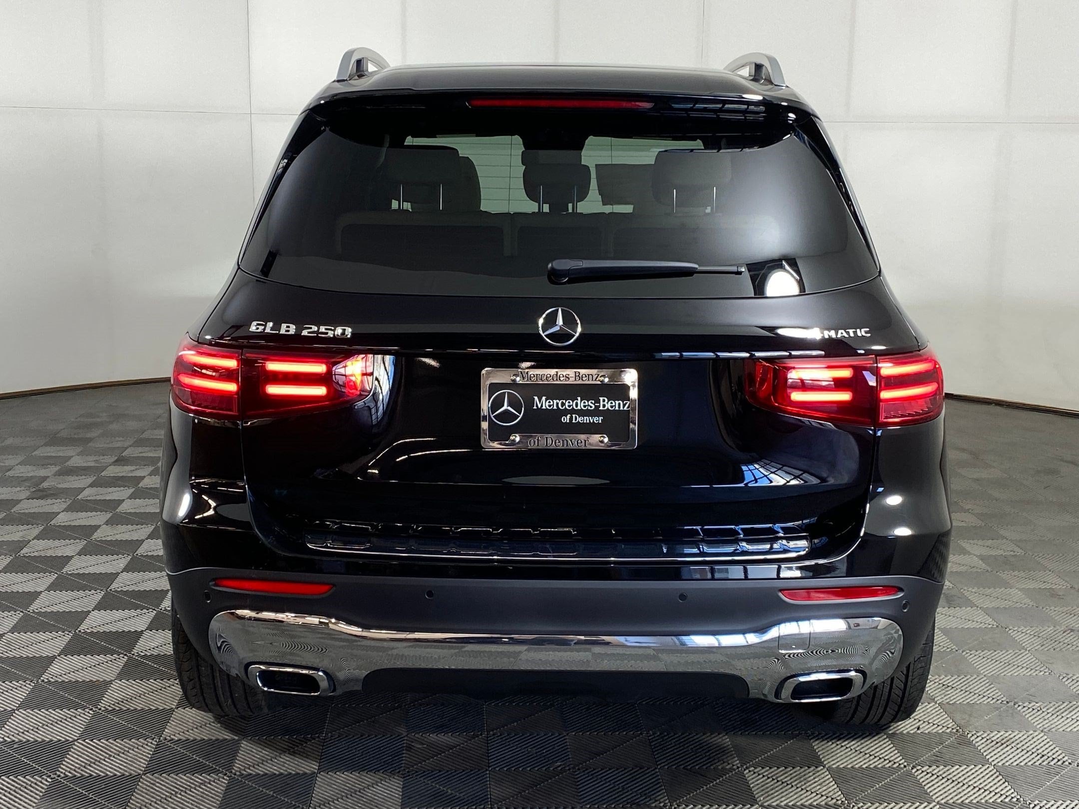 2026 Mercedes-Benz GLB GLB 250 - Photo 9