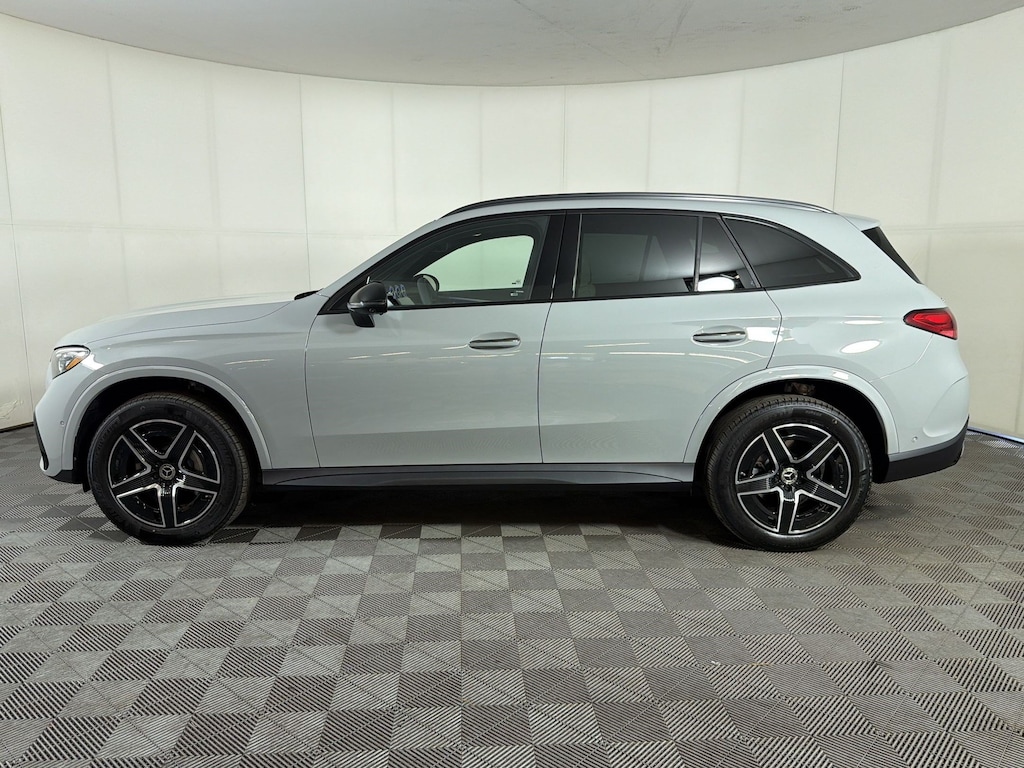 New 2027 Mercedes-Benz GLC 300 4MATIC SUV