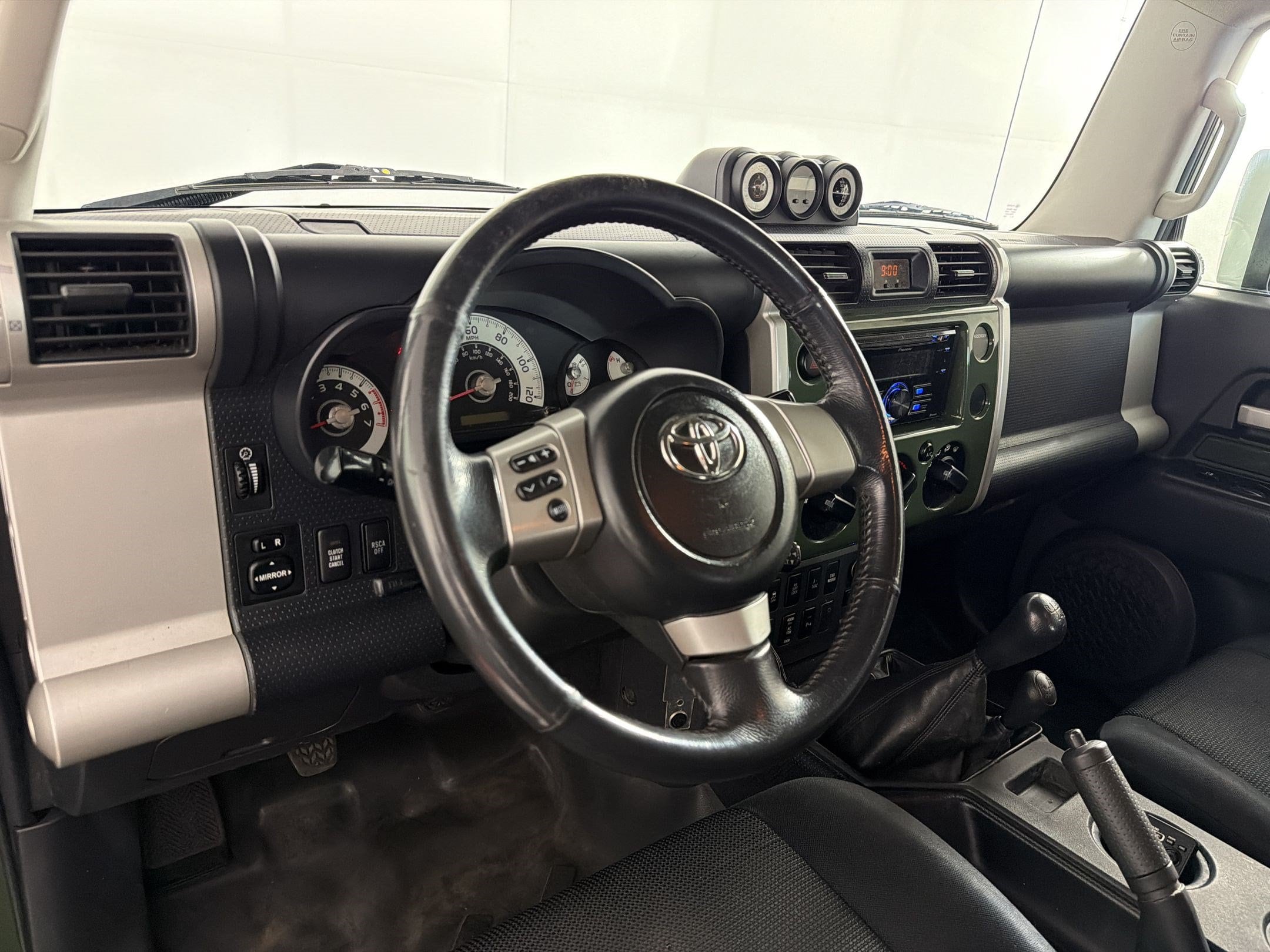 FJ Cruiser Base Sport Utility