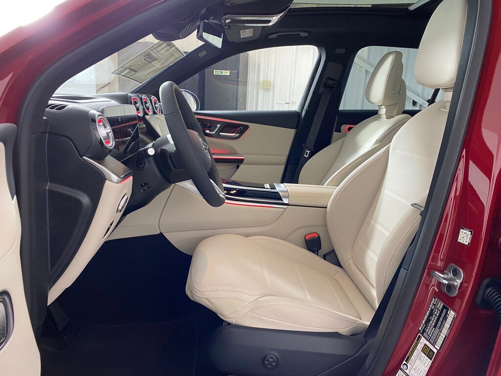 New 2026 Mercedes-Benz GLC 300 4MATIC SUV