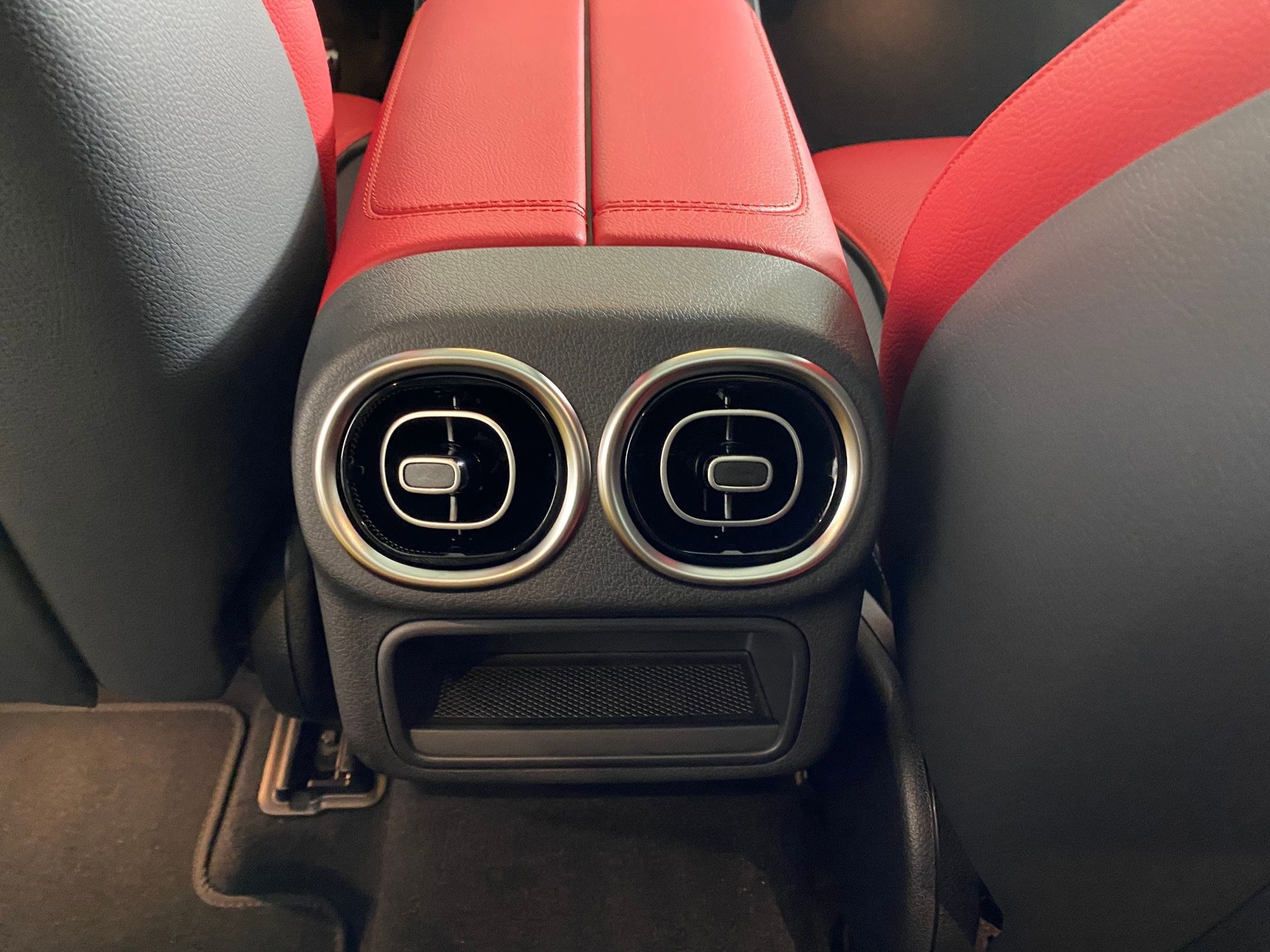 2026 Mercedes-Benz GLC Base - Photo 28