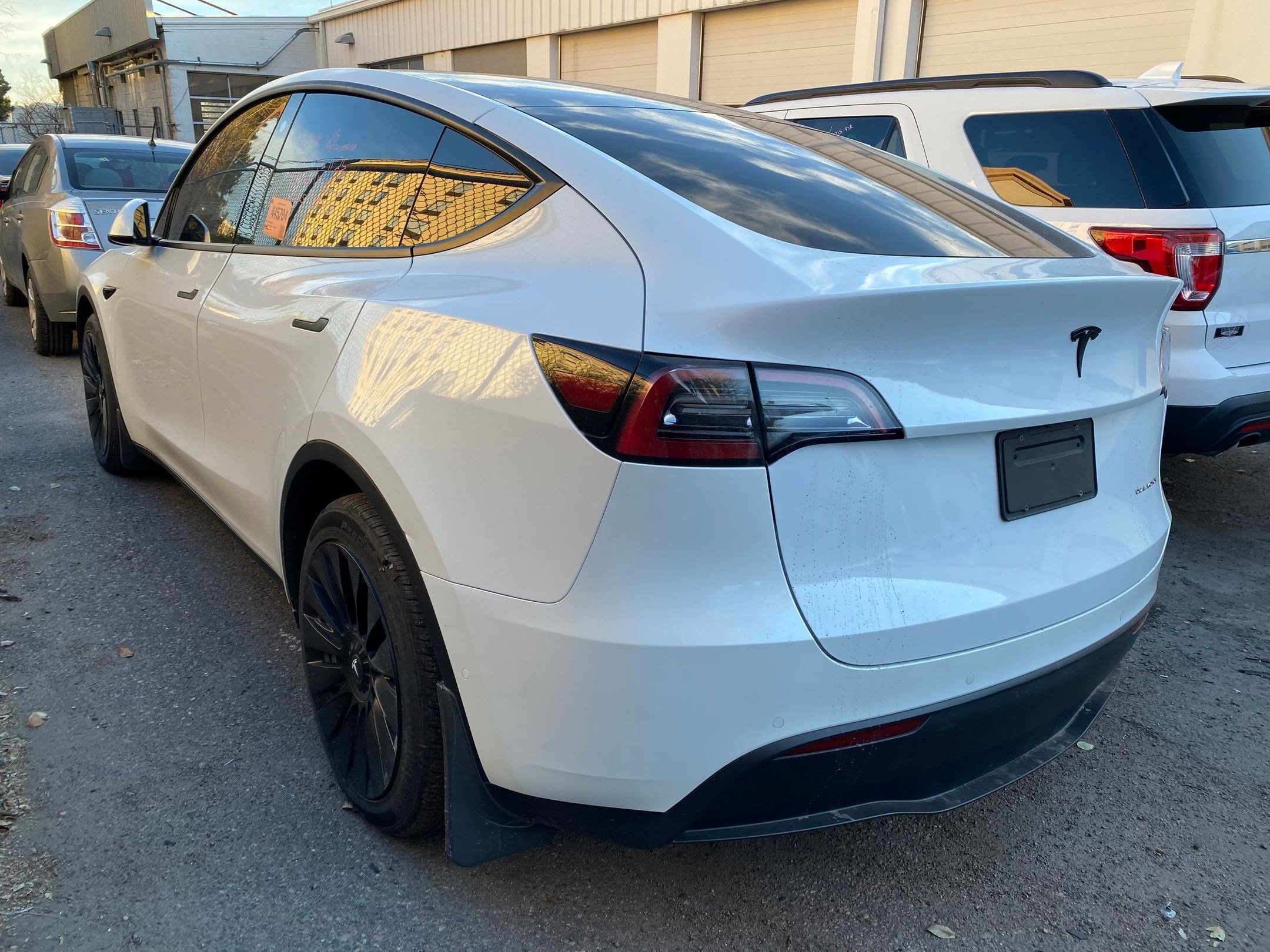 Used 2021 Tesla Model Y Long Range with VIN 5YJYGDEE6MF198049 for sale in Denver, CO