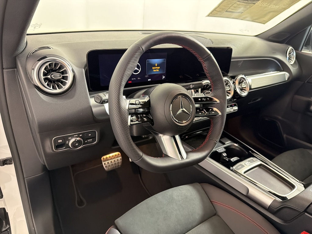 New 2026 Mercedes-Benz GLB 250 4MATIC SUV