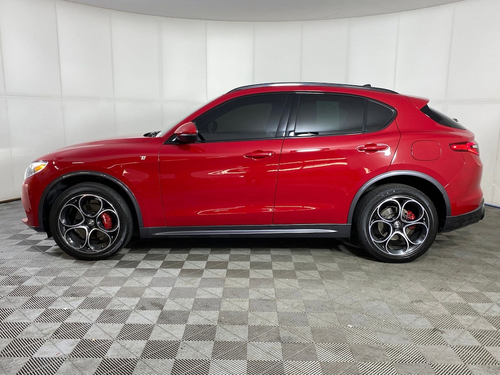 Used 2023 Alfa Romeo Stelvio Ti SUV