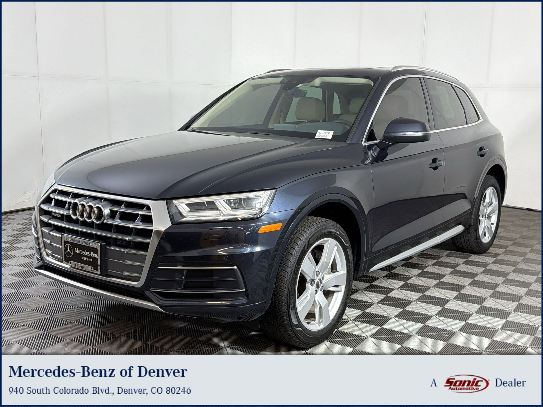 2019 Audi Q5 2.0T quattro S tronic Premium Plus's photo