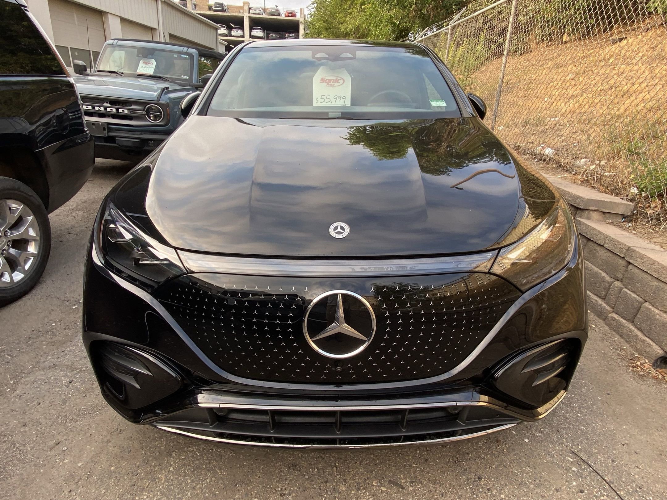 2024 Mercedes Benz EQE SUV 350 4MATIC photo 2