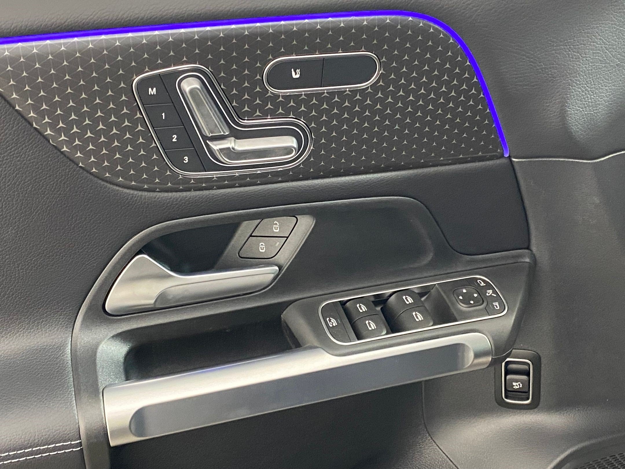 2025 Mercedes-Benz GLB Base - Photo 22