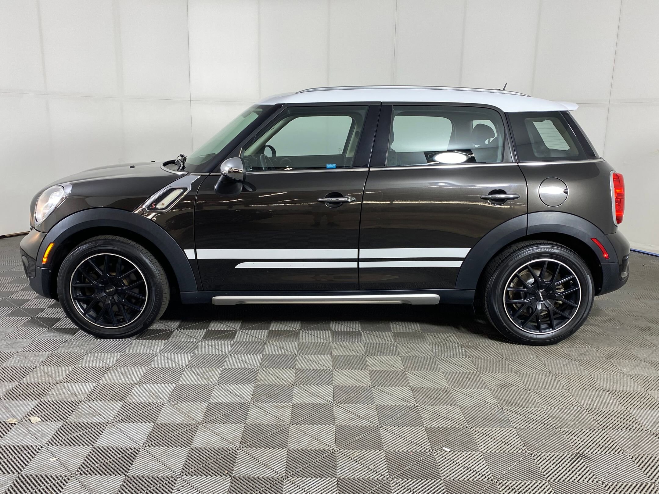 2015 Mini Countryman S ALL4 photo 2