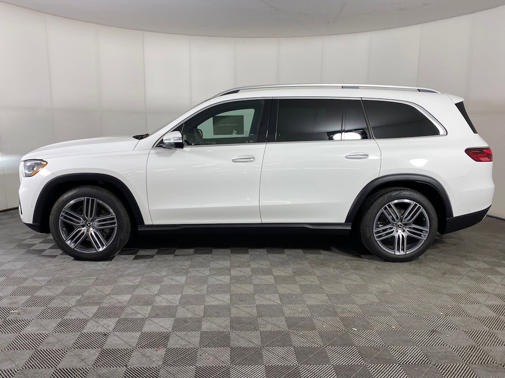 New 2025 Mercedes-Benz GLS 450 4MATIC SUV