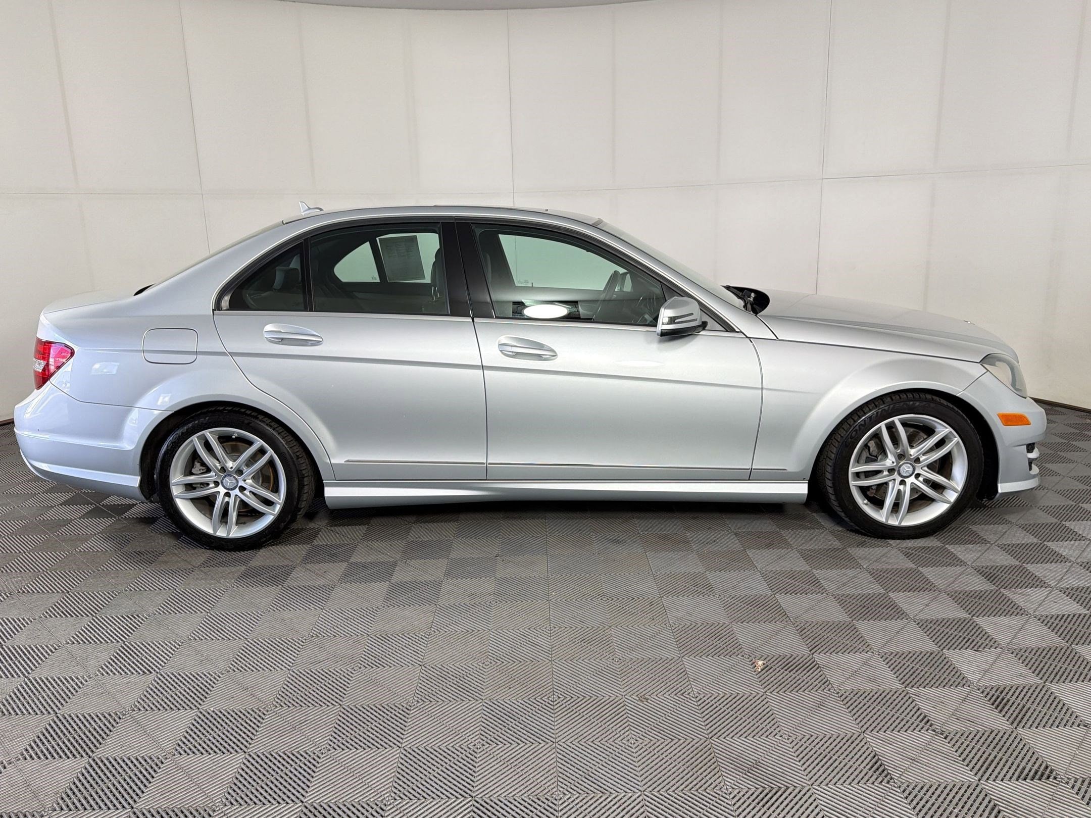 C-Class C 300 4MATIC Coupe