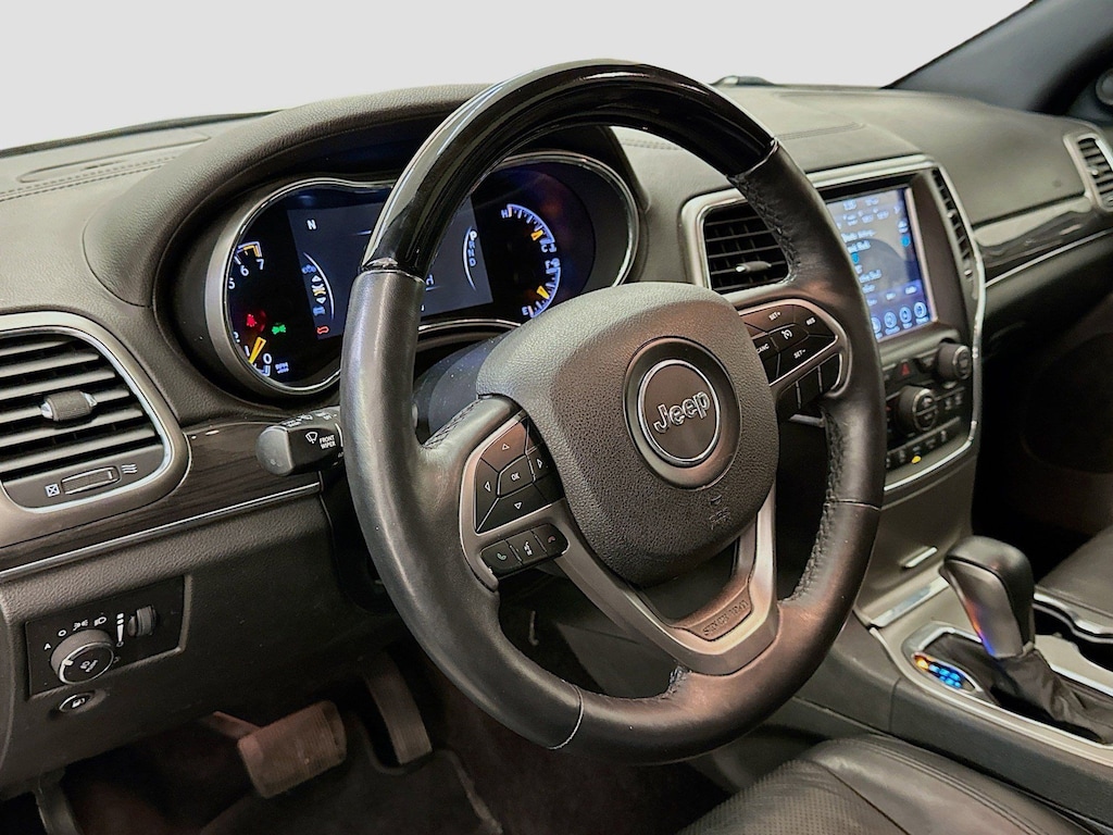 Used 2018 Jeep Grand Cherokee Overland SUV
