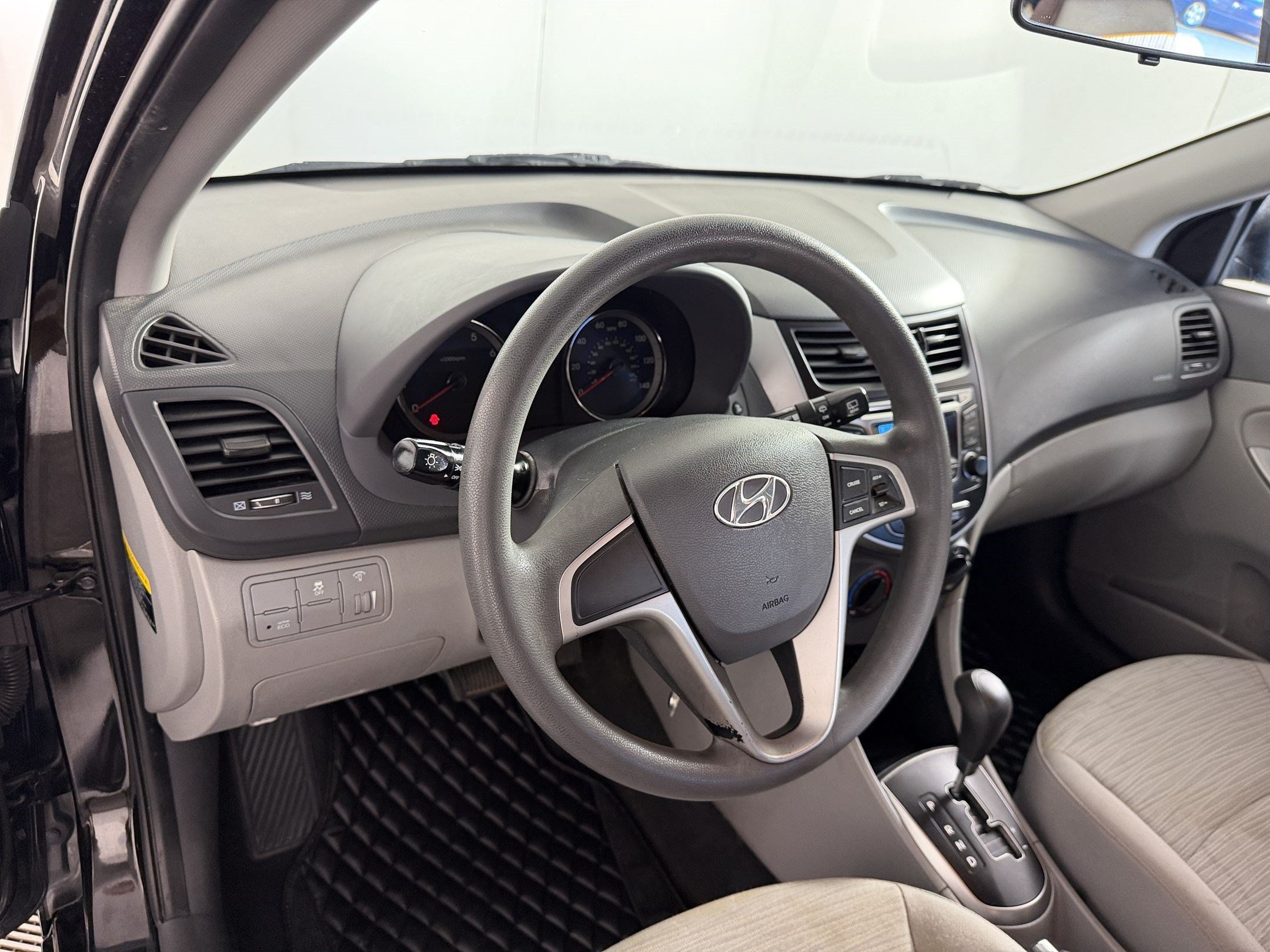 2017 Hyundai Accent SE Hatchback