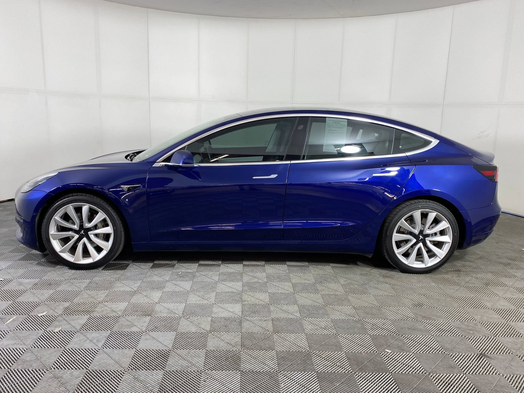 Used 2018 Tesla Model 3 Long Range Dual Motor with VIN 5YJ3E1EB3JF100899 for sale in Denver, CO