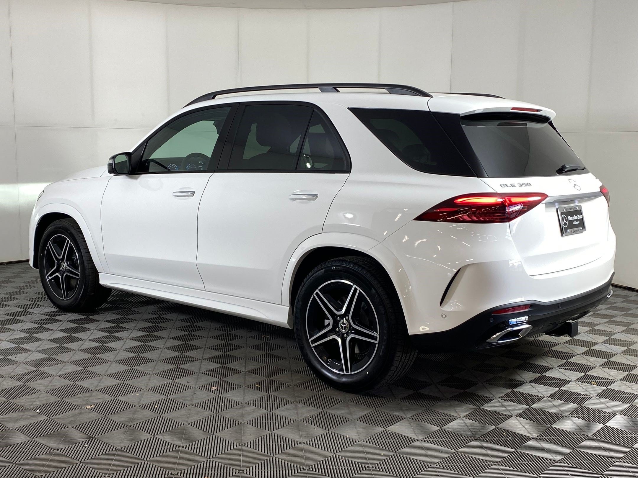 2026 Mercedes-Benz GLE GLE350 - Photo 3