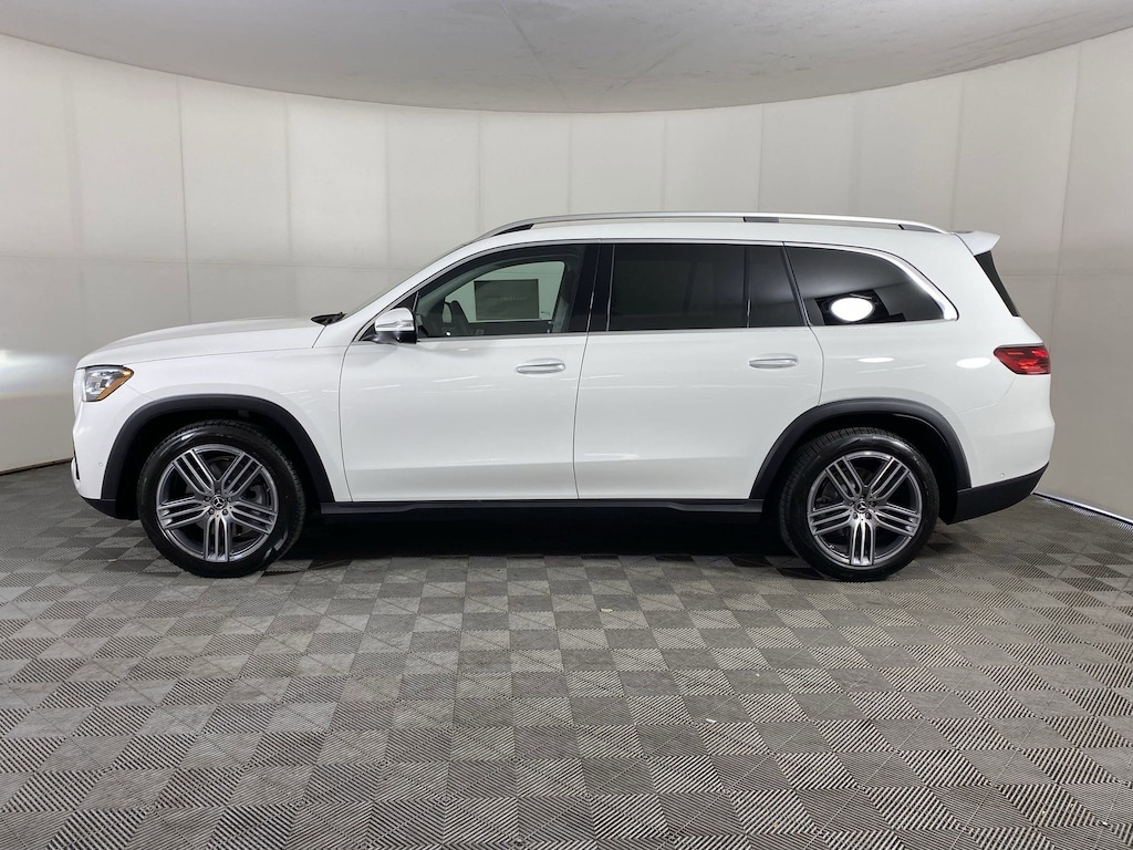 New 2025 Mercedes-Benz GLS 450 4MATIC SUV