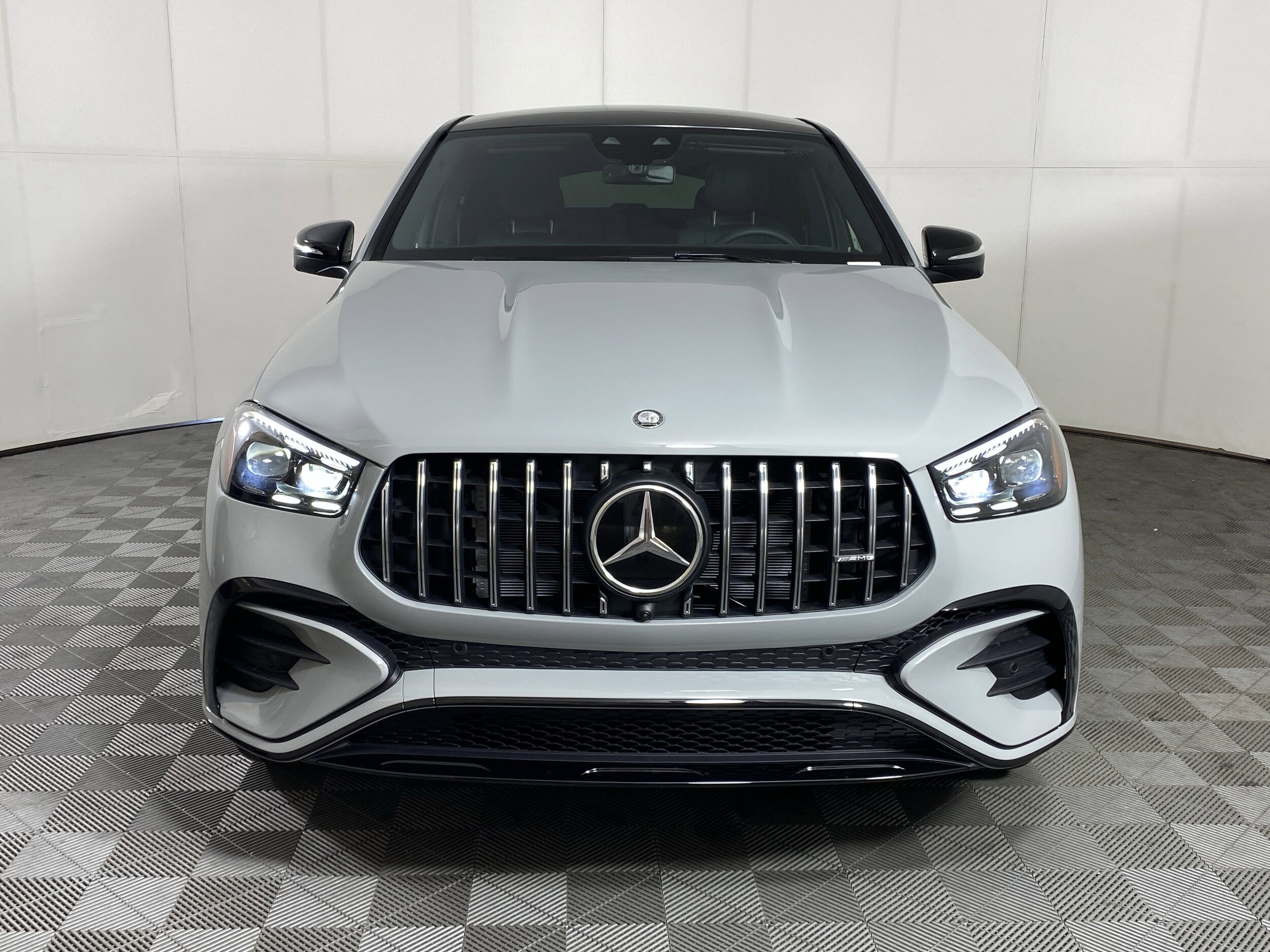 2025 Mercedes Benz GLE AMG 53 photo 2
