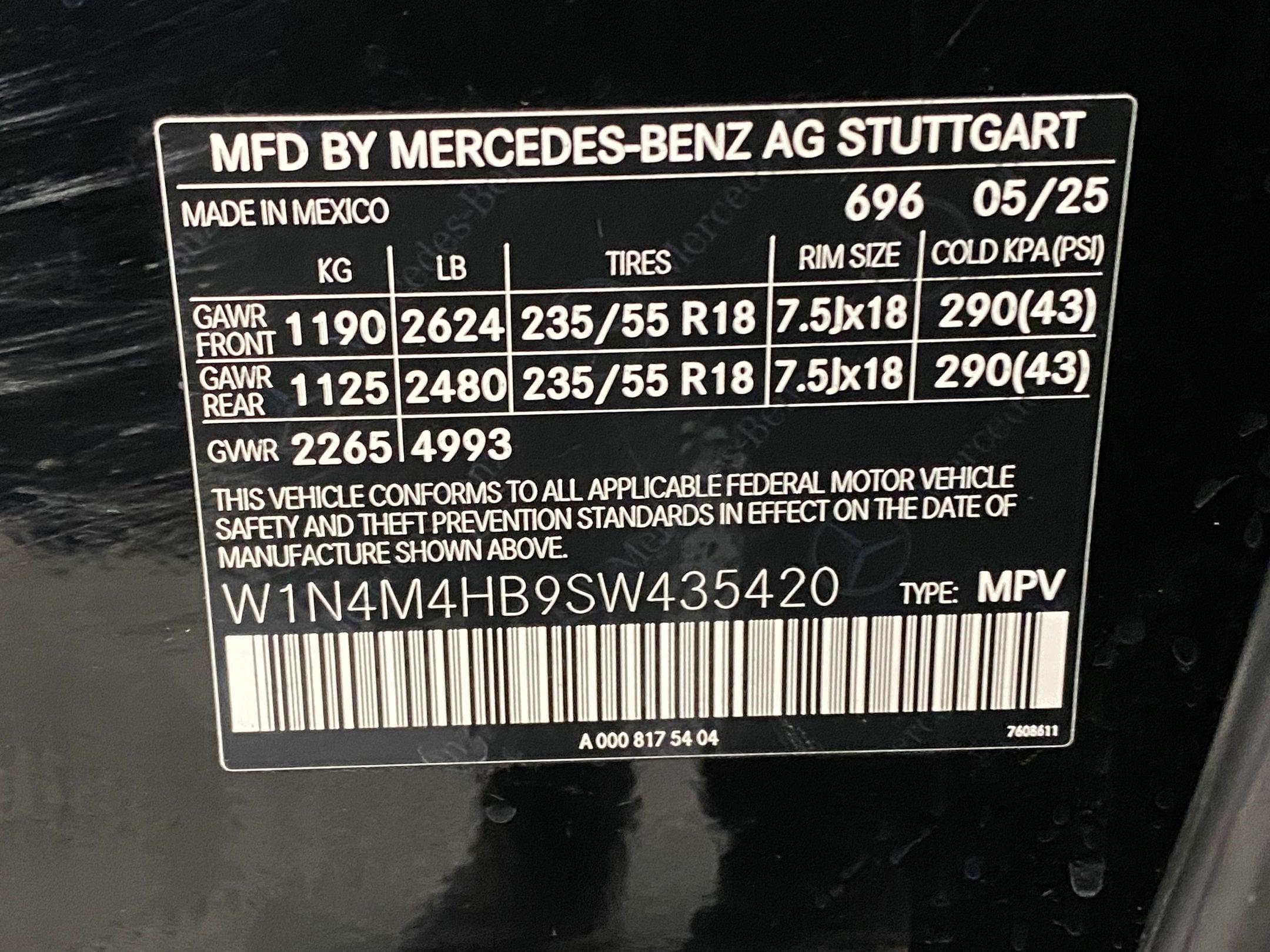 2025 Mercedes-Benz GLB Base - Photo 20