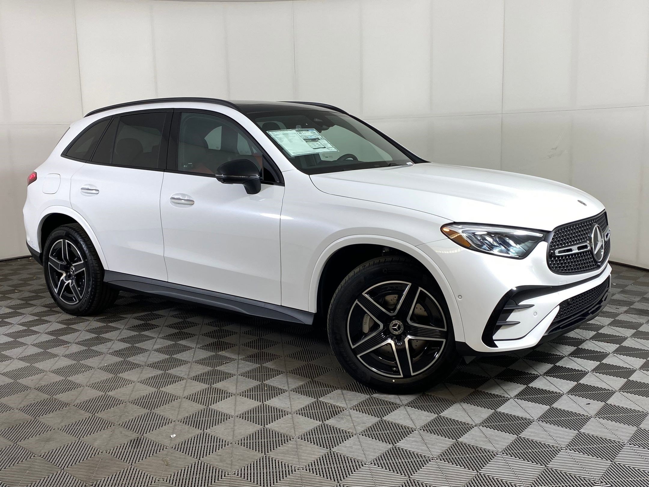 2026 Mercedes-Benz GLC Base - Photo 6