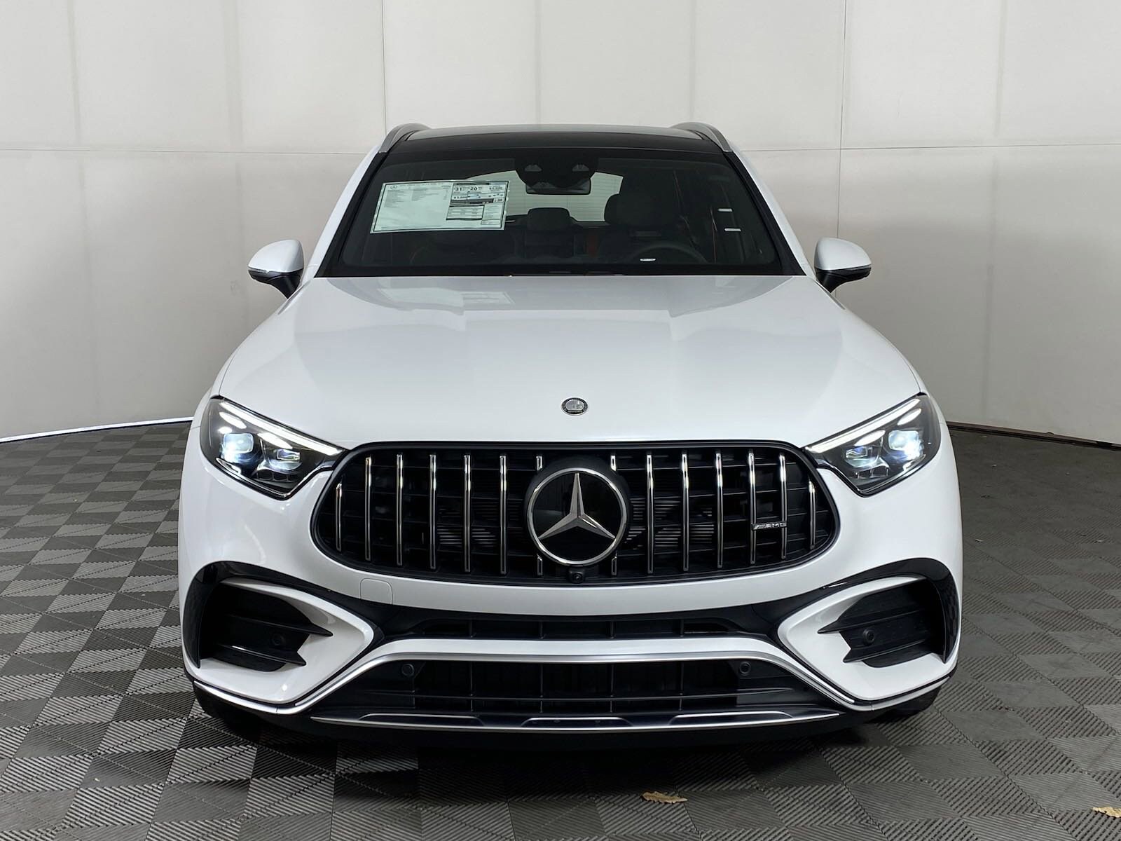 2025 Mercedes Benz GLC AMG 63 photo 2