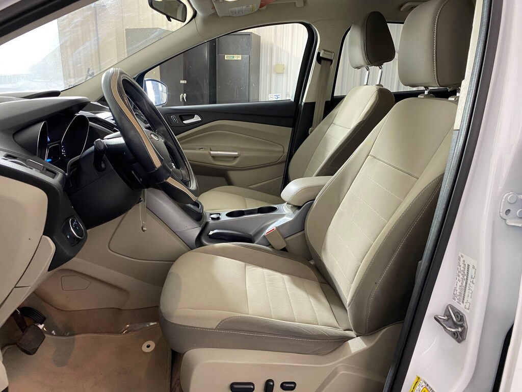 Used 2015 Ford Escape SE SUV