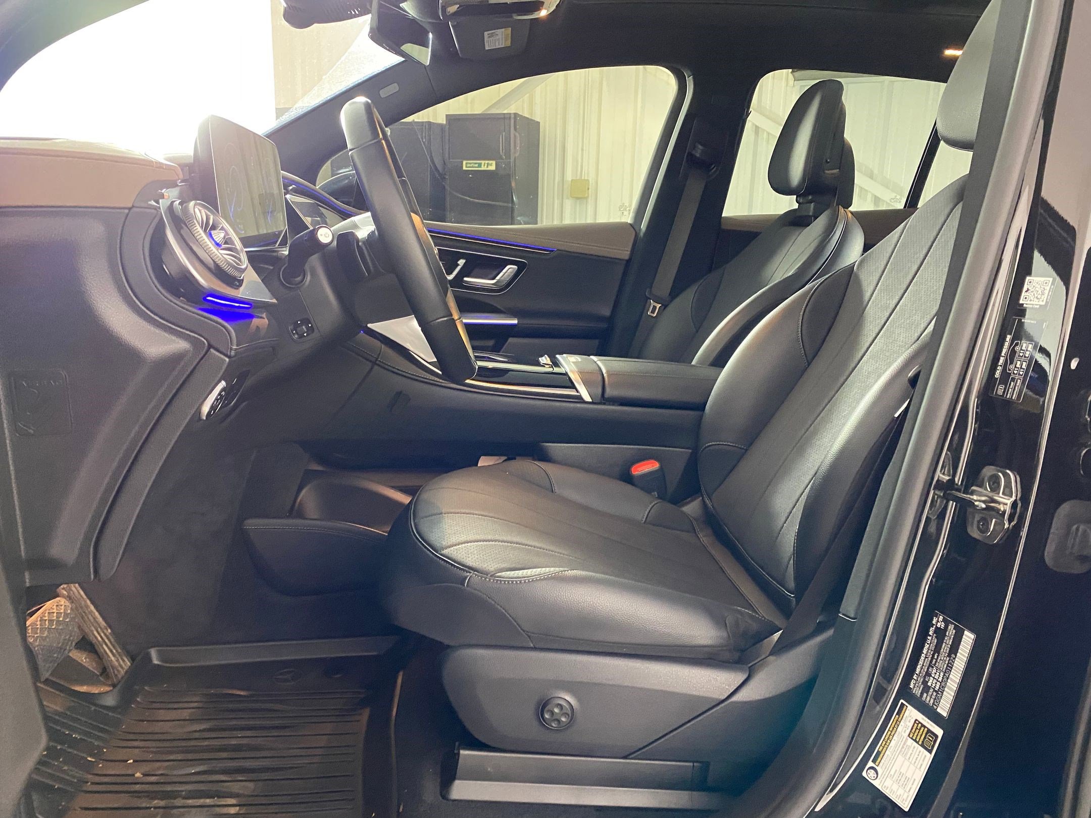 2023 Mercedes Benz EQE SUV 350 4MATIC photo 3