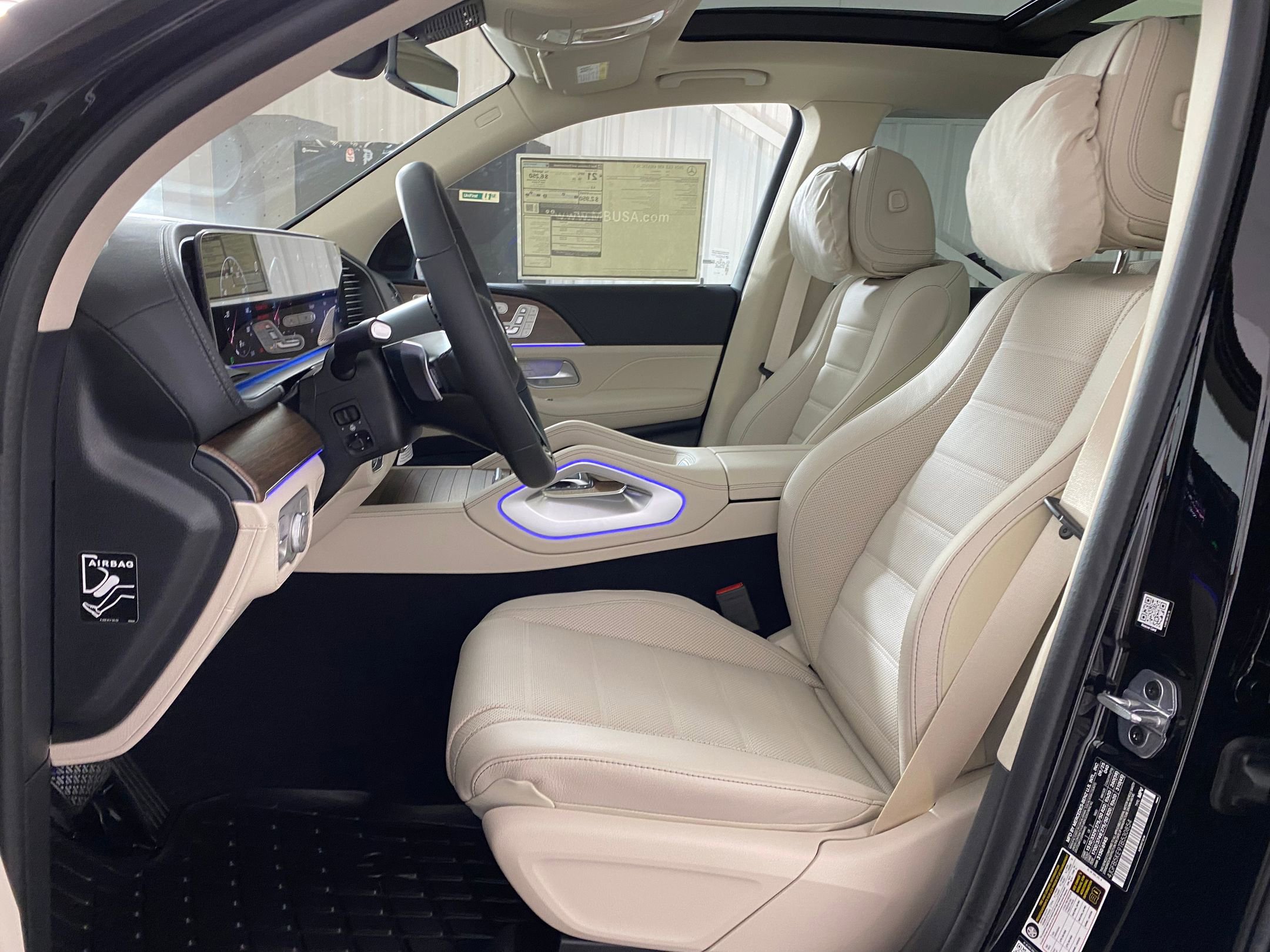 2026 Mercedes Benz GLE 450 4MATIC photo 4