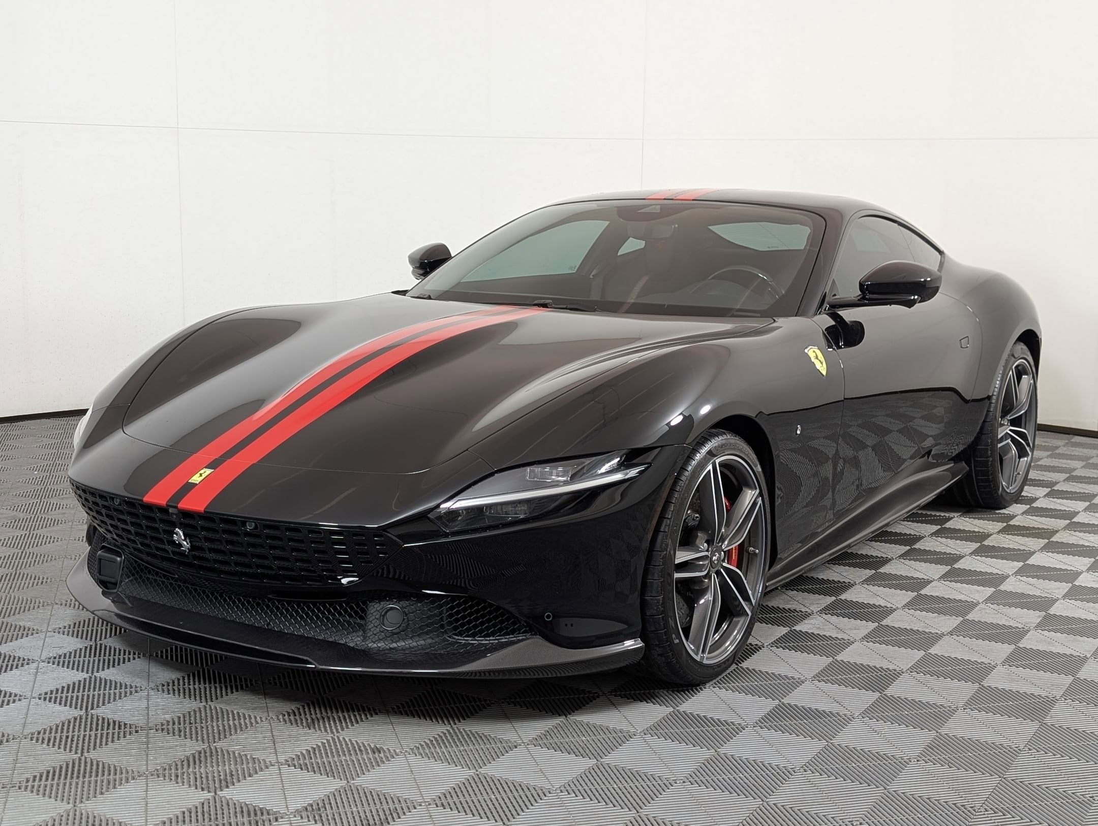 2022 Ferrari Roma -'s photo