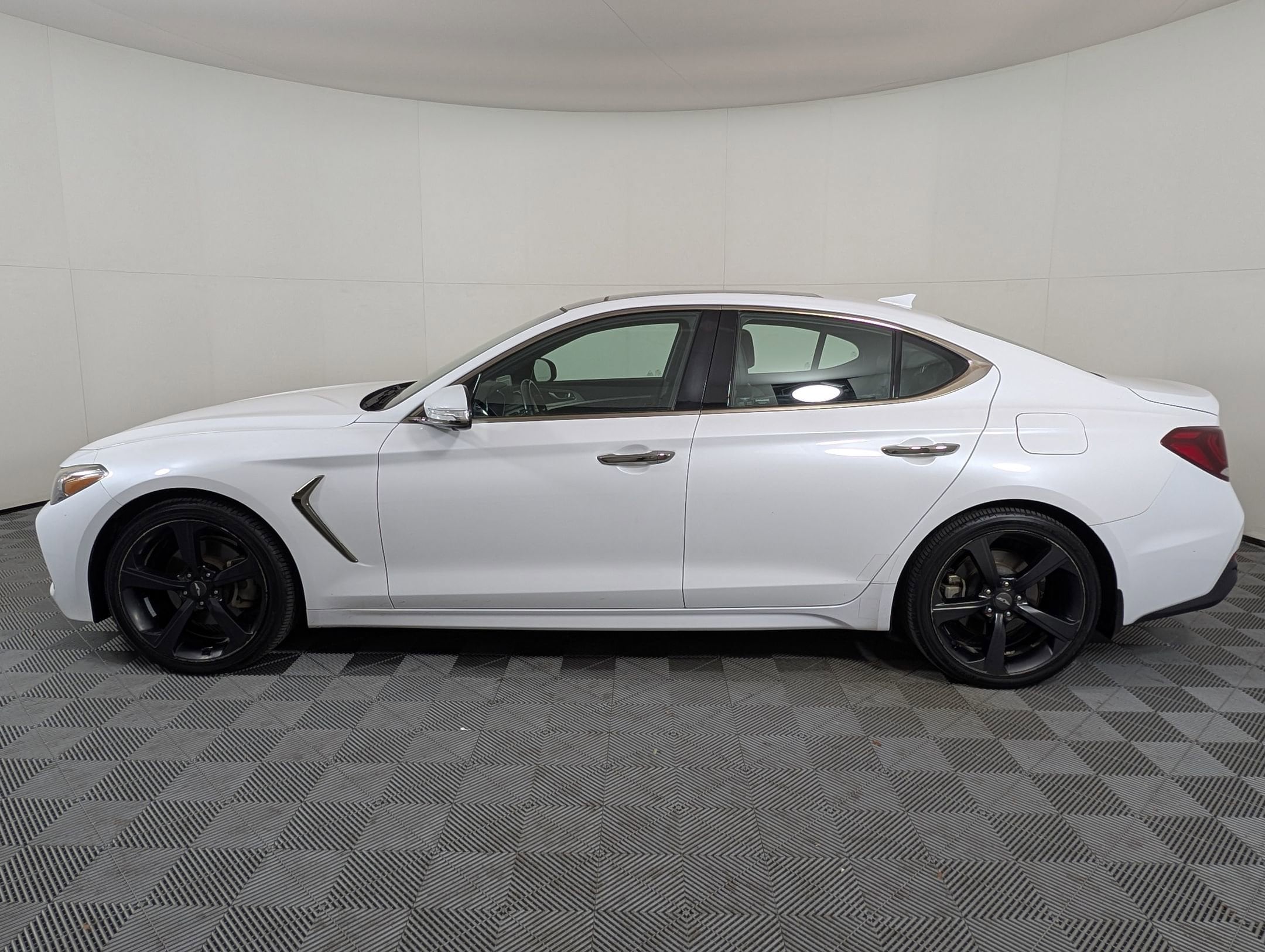 Used 2019 GENESIS G70 Advanced with VIN KMTG44LA3KU013529 for sale in Brentwood, TN