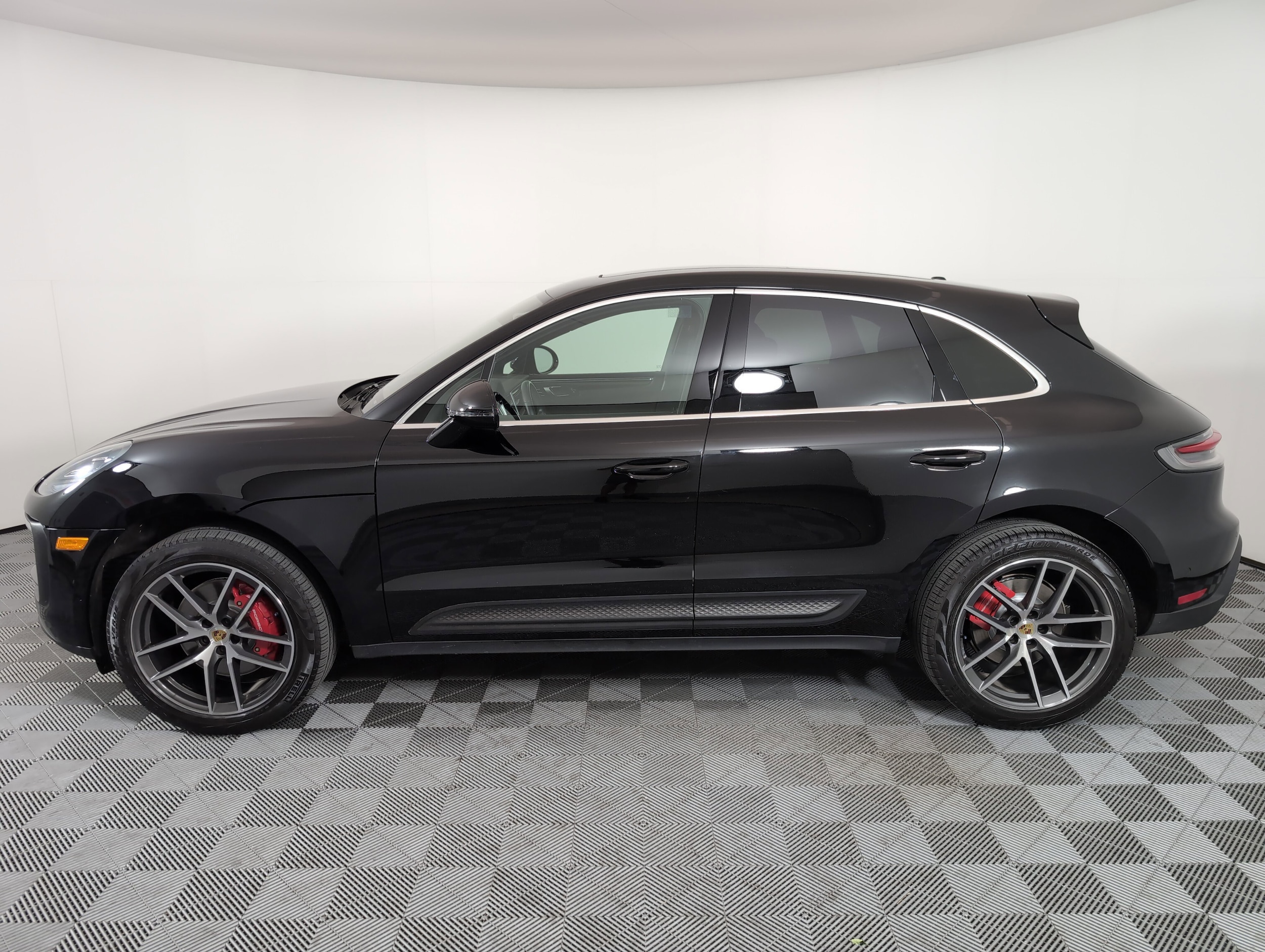 Certified 2022 Porsche Macan S with VIN WP1AG2A5XNLB21676 for sale in Brentwood, TN