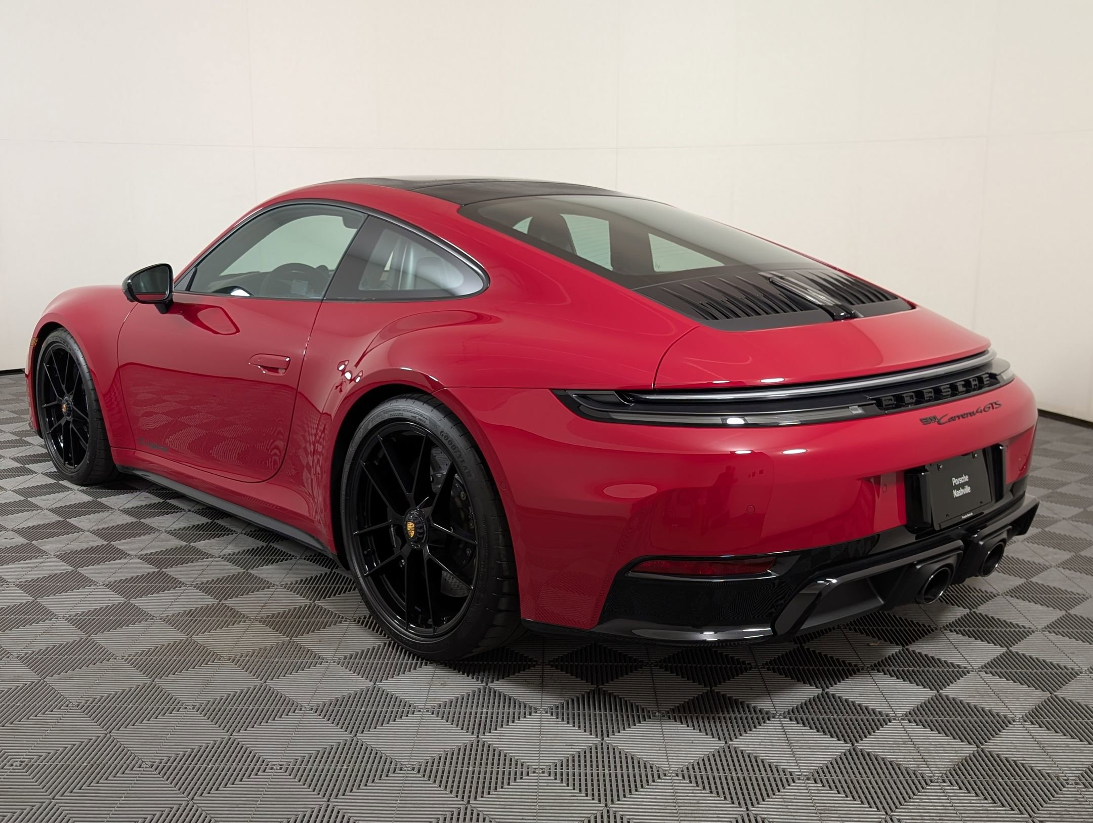 2025 Porsche 911 4 GTS photo 3