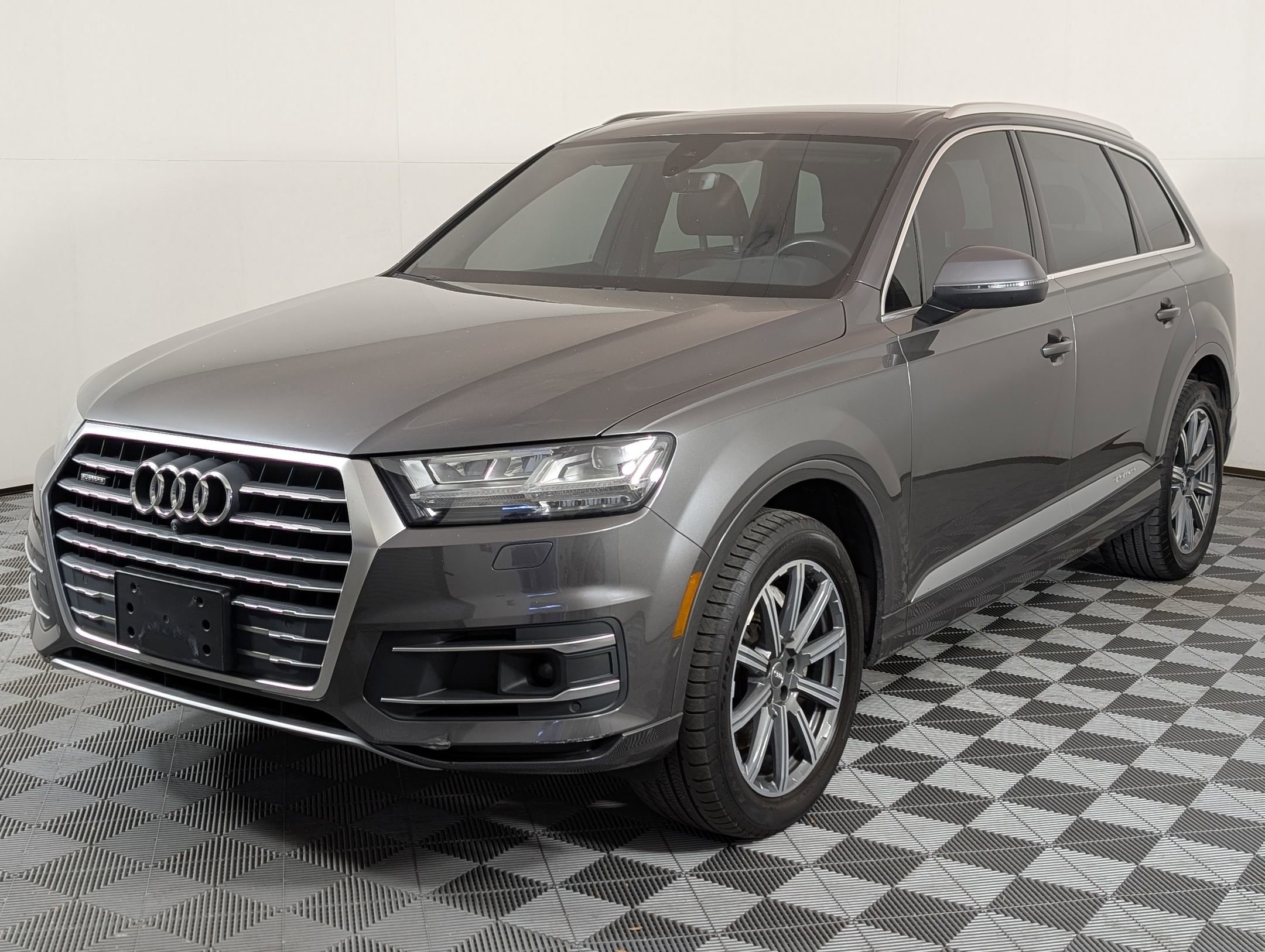 2018 Audi Q7 Premium Plus