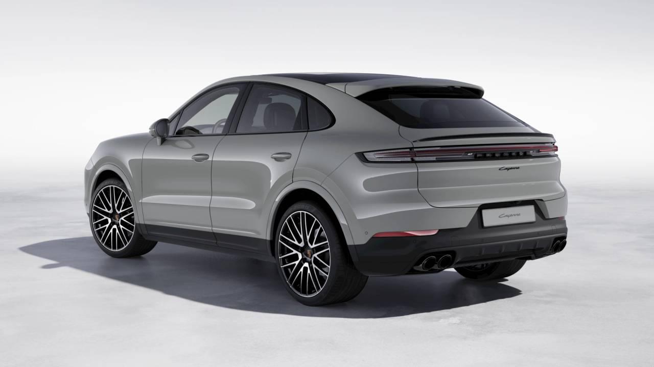 2026 Porsche Cayenne Coupe photo 3