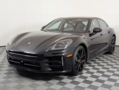 2026 Porsche Panamera 4 Hatchback
