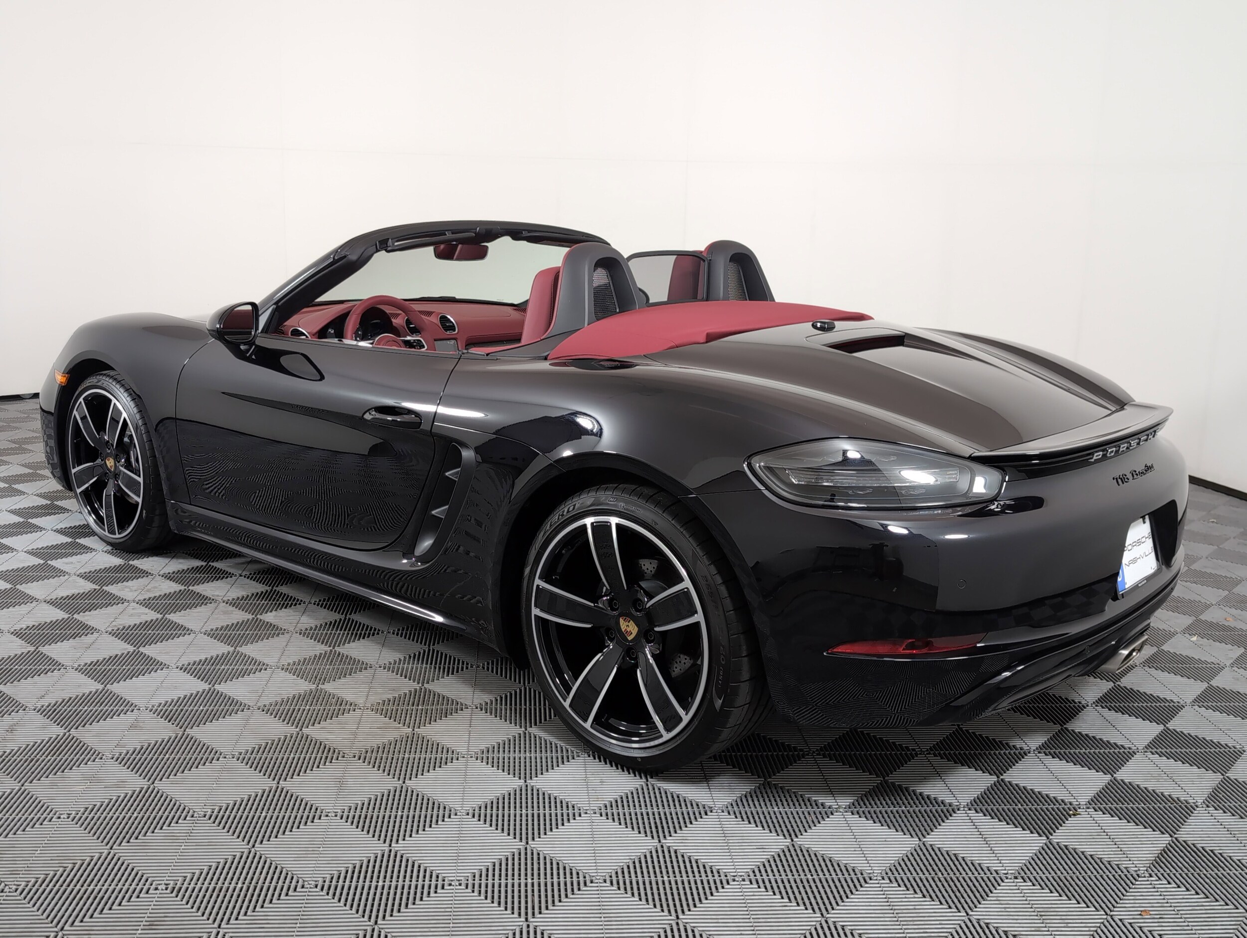 2025 Porsche Boxster Base photo 3