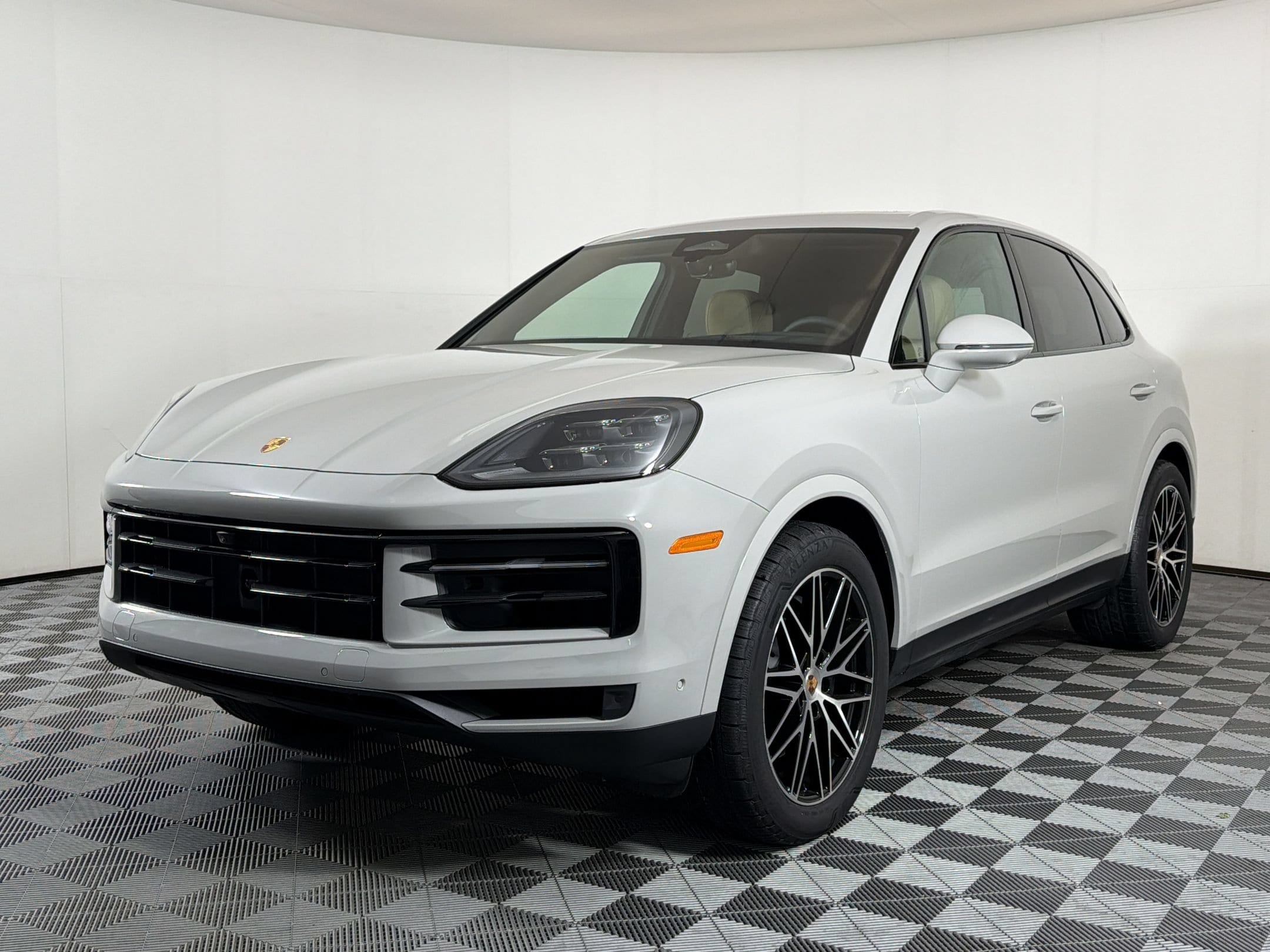 2026 Porsche Cayenne SUV 2026 Porsche Cayenne SUV