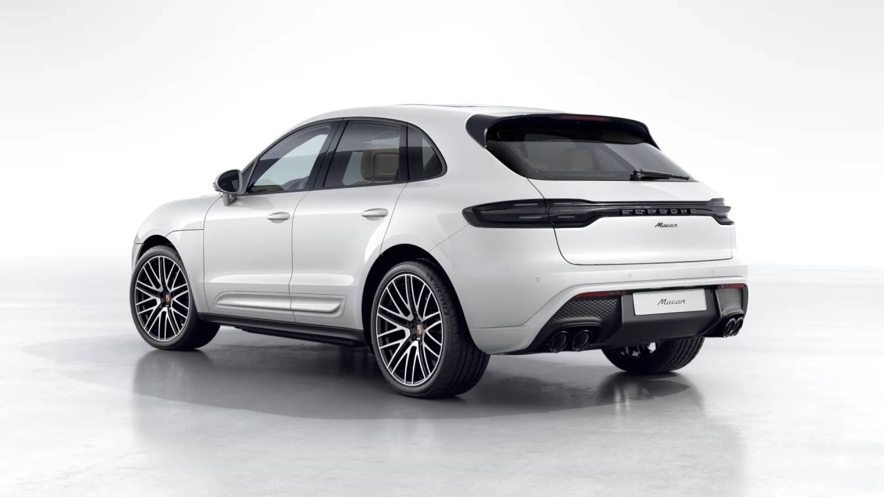 2026 Porsche Macan T photo 3