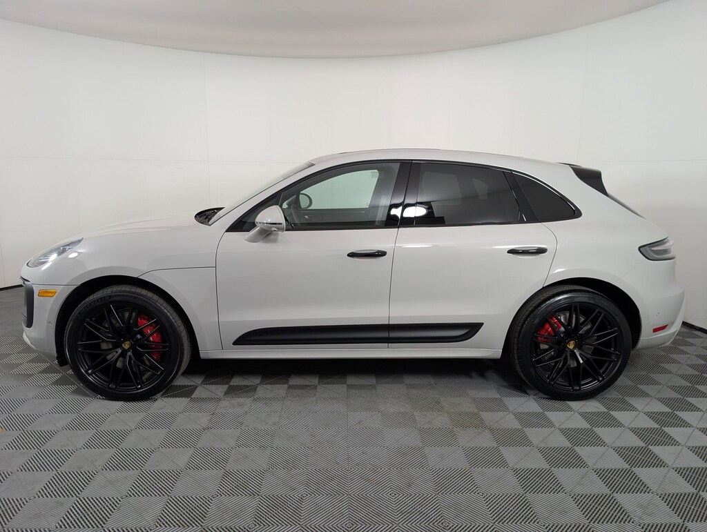New 2026 Porsche Macan GTS SUV
