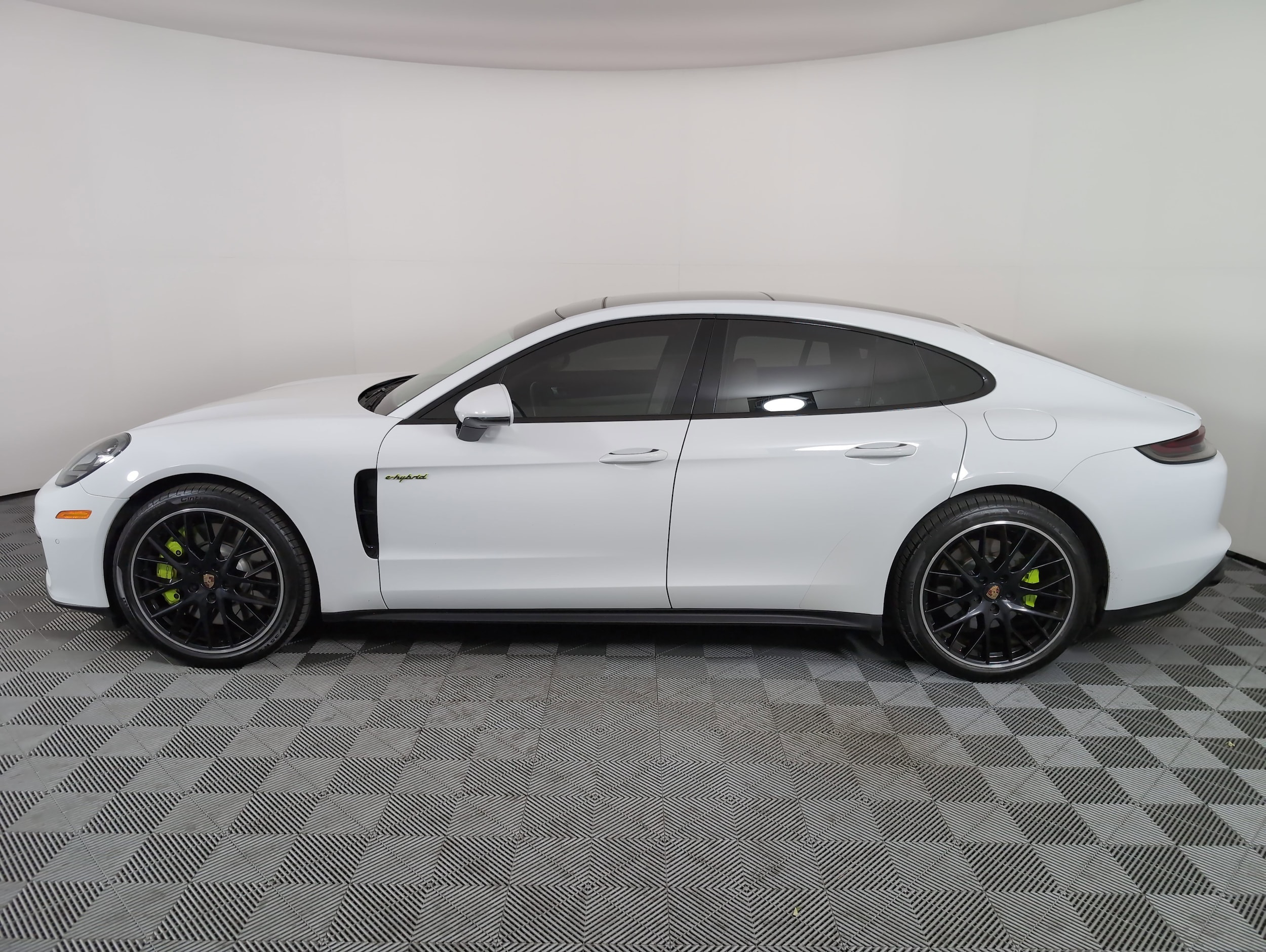 Used 2021 Porsche Panamera 4S E-Hybrid with VIN WP0AK2A79ML142390 for sale in Brentwood, TN