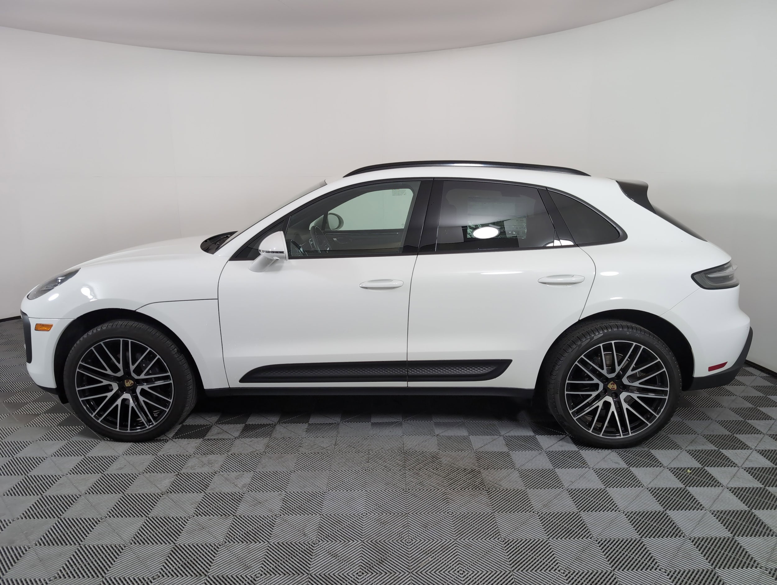 Certified 2023 Porsche Macan Base with VIN WP1AA2A56PLB17886 for sale in Brentwood, TN